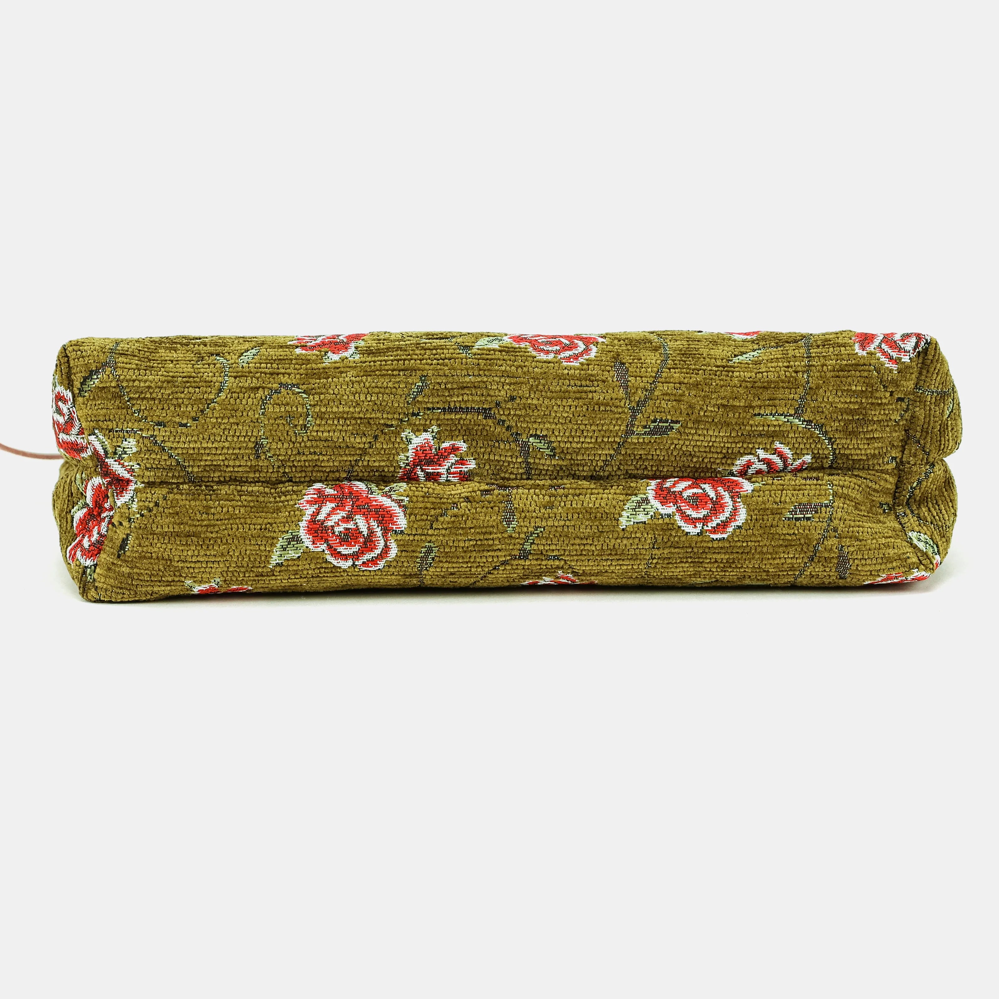 Climbing Rose Avocado Carpet Makeup Bag Carpetbag of America bottom