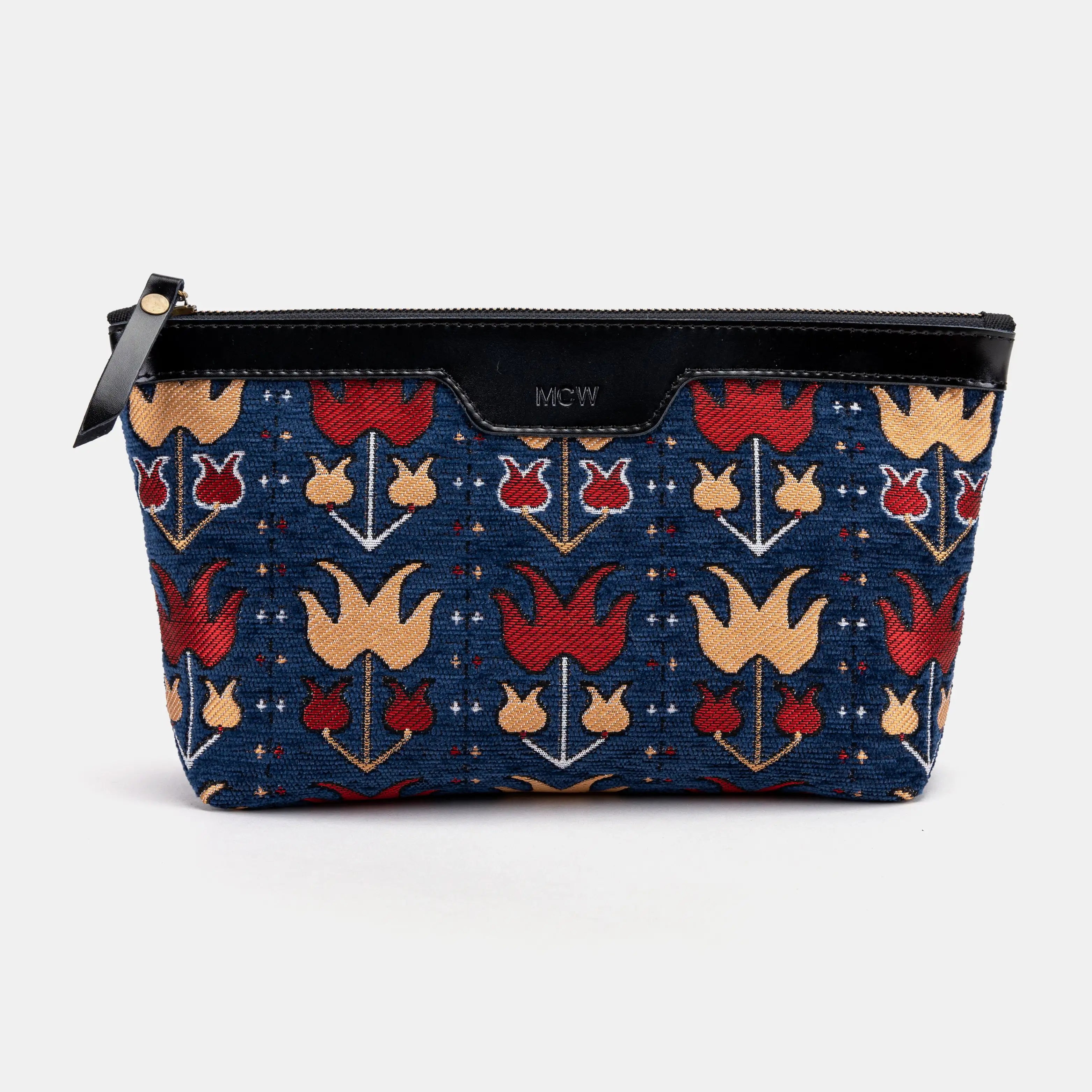 Poppy Bloom Carpet Makeup Bag Carpetbag of America main