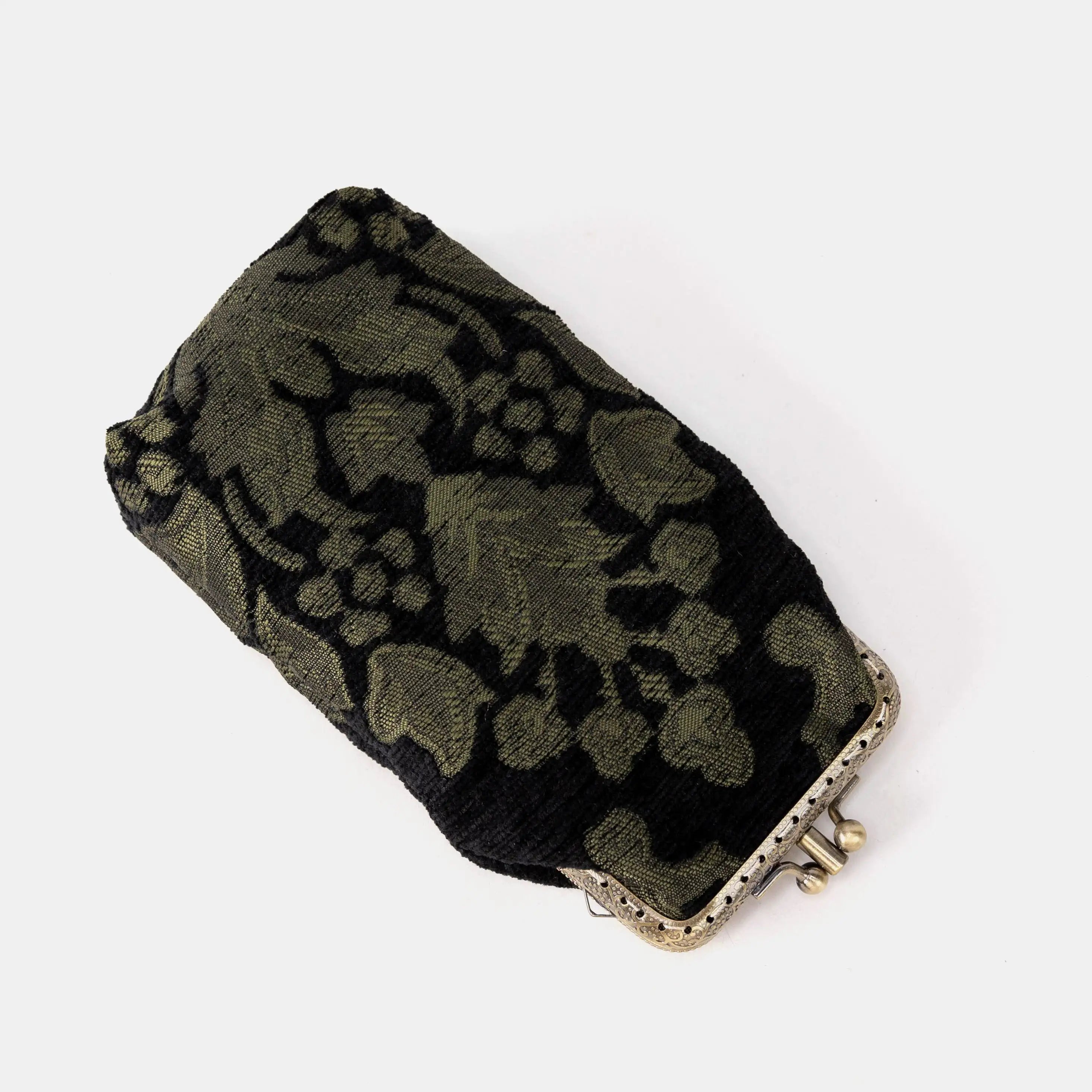 Victorian Blossom Black/Green Carpet Eyeglasses Case