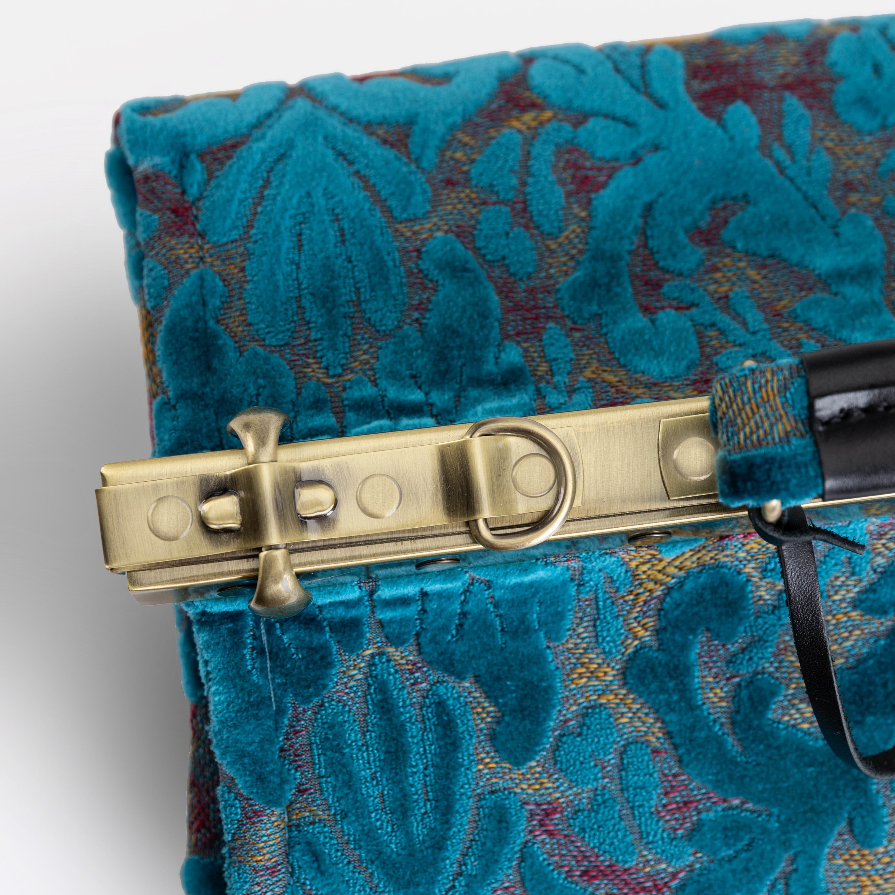 Gladstone Bag Carpet Doctor Bag Victorian Weekender Bag Shoulder Frame Bag Genevieve Burnout Velvet Aqua Blue Carpetbagger Carpetbag of America frame