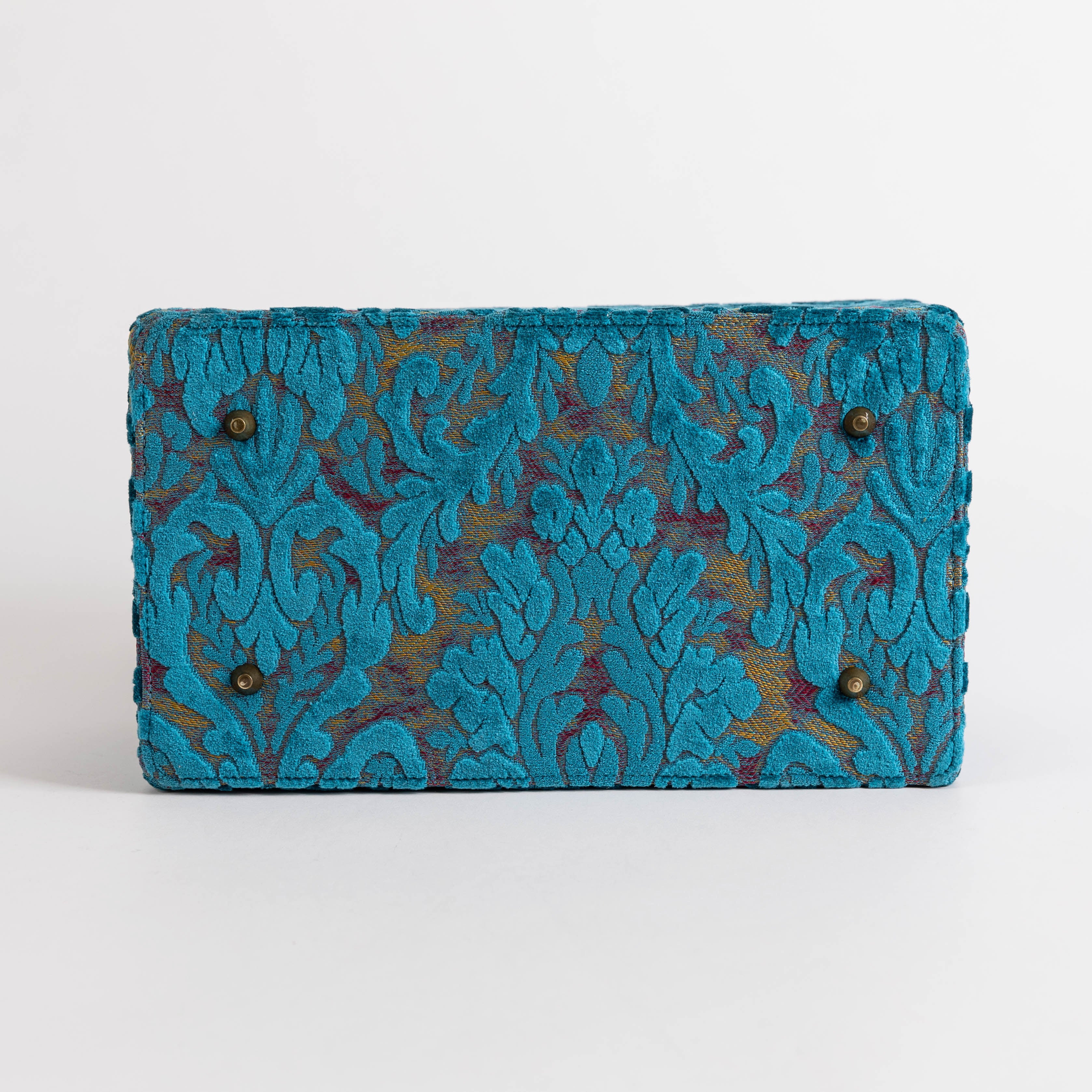 Gladstone Bag Carpet Doctor Bag Victorian Weekender Bag Shoulder Frame Bag Genevieve Burnout Velvet Aqua Blue Carpetbagger Carpetbag of America bottom