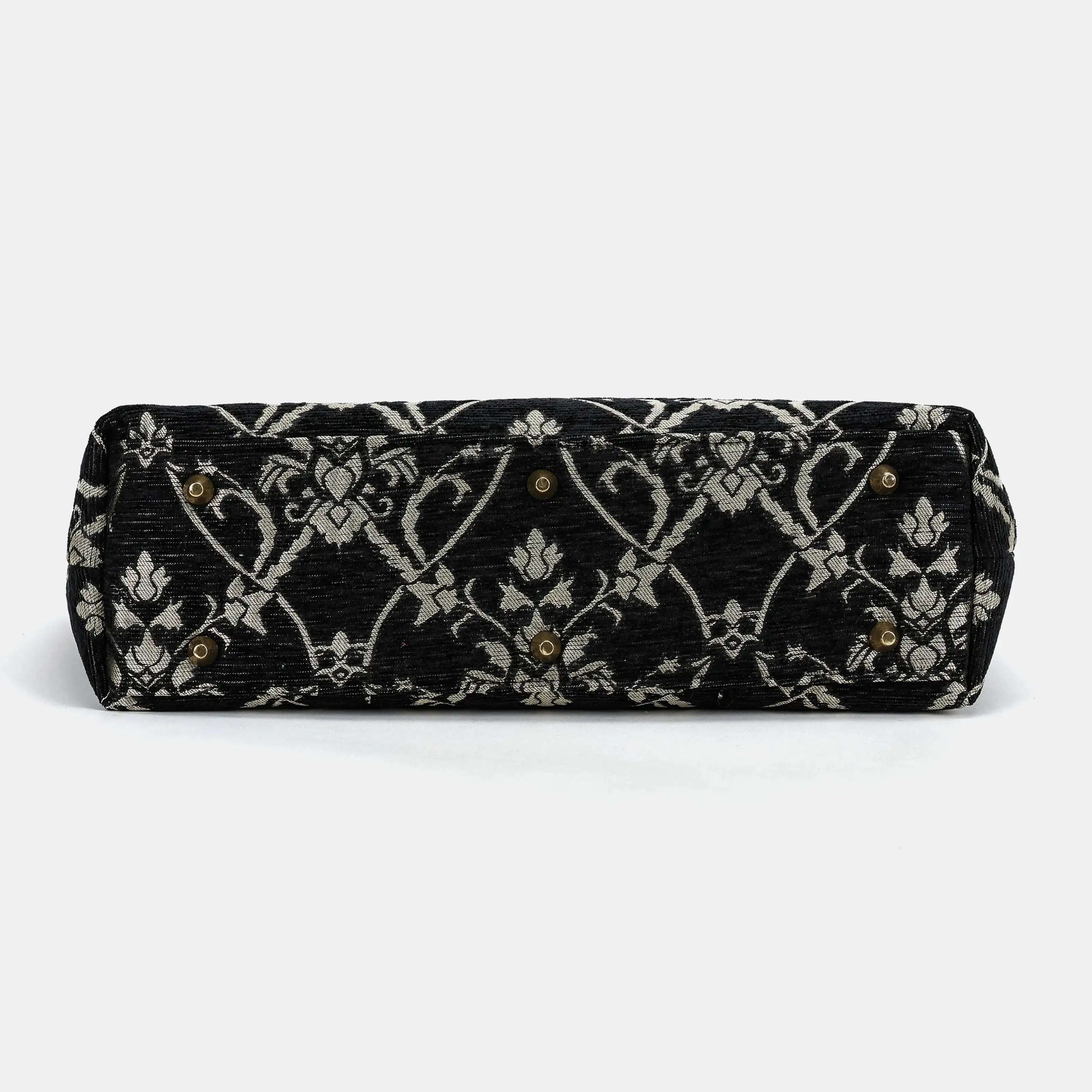 Carnaby Black Dark green Laptop Work Bag Carpetbag of America bottom