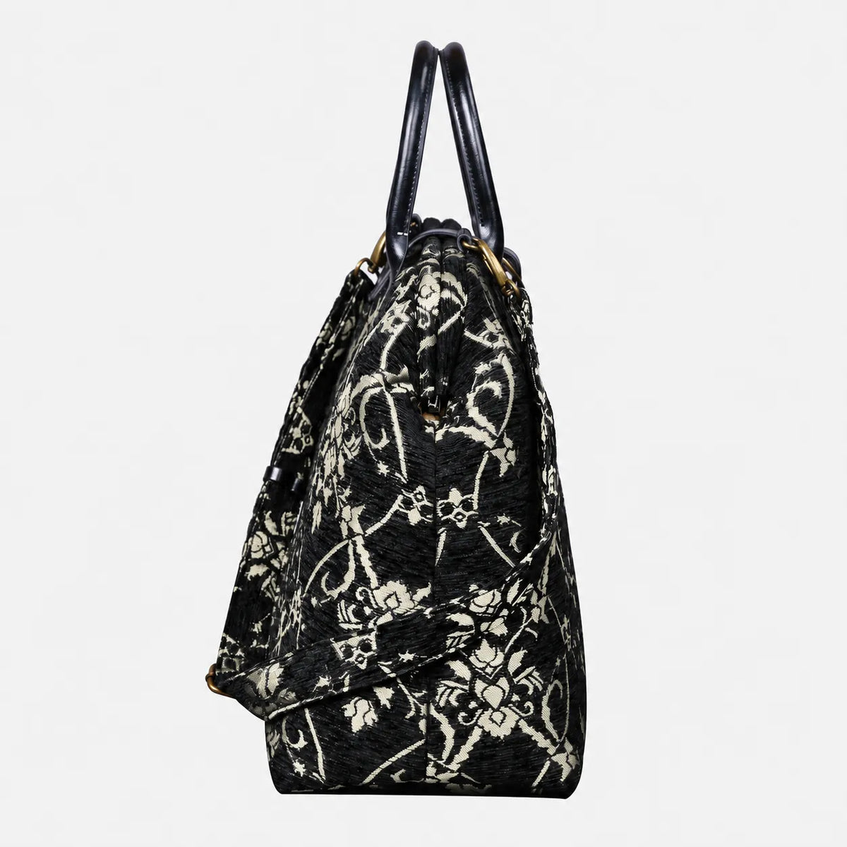 Carnaby Black Dark Green Mary Poppins Weekender Carpetbag of America side