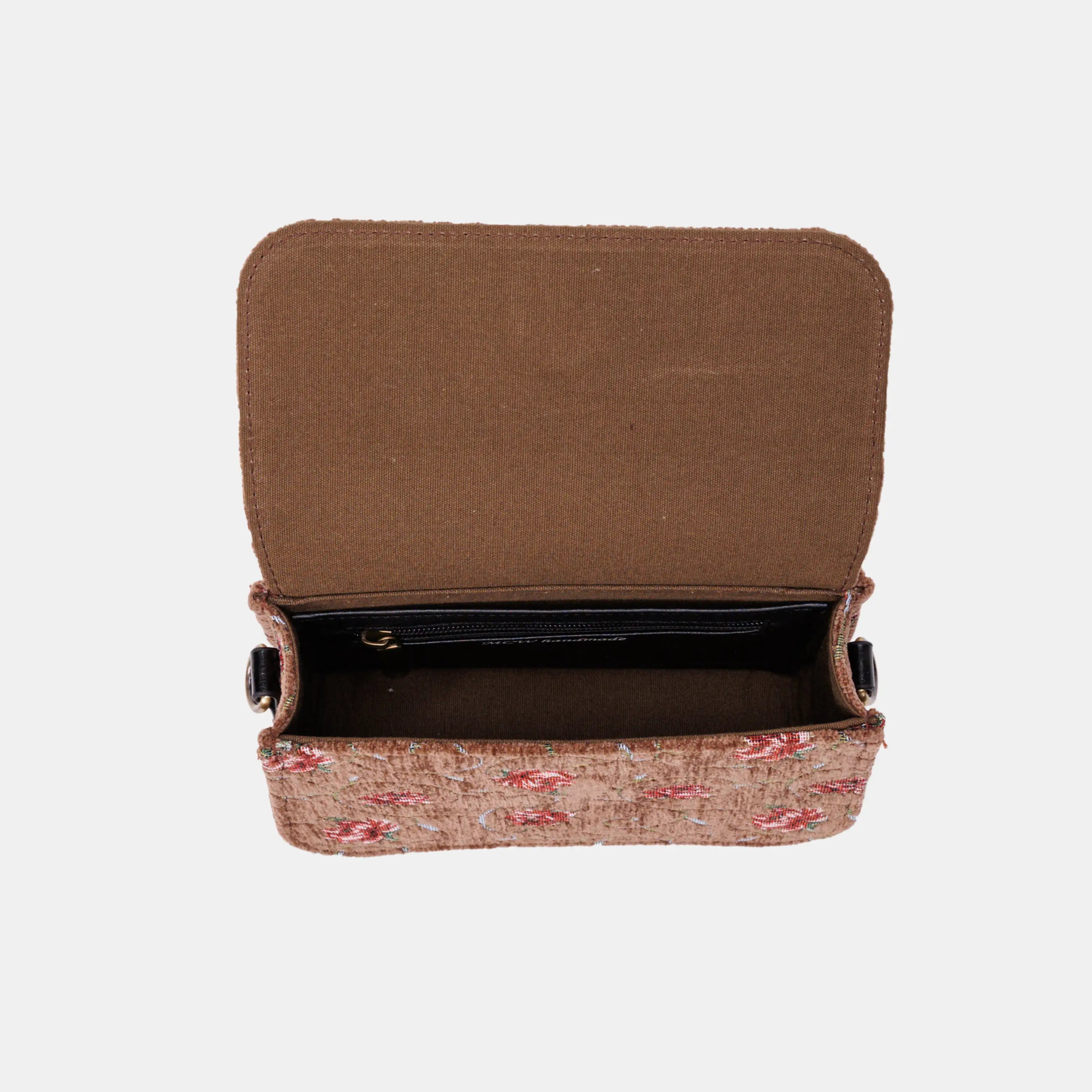 Climbing Rose Flap Crossbody Bag carpet bag of America inside