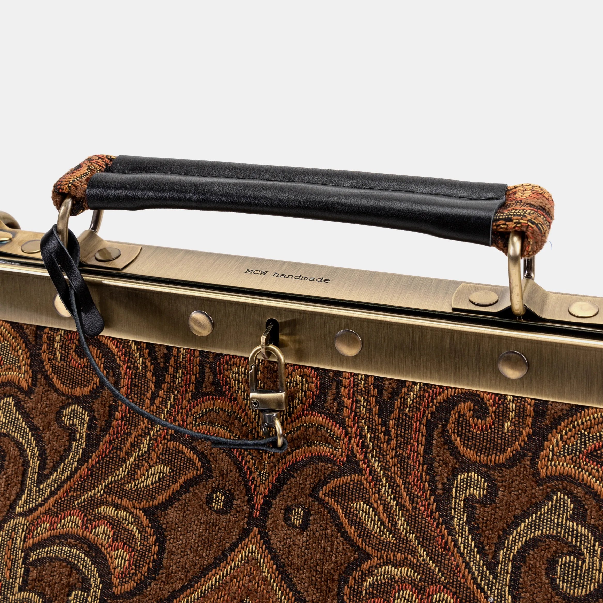 Damask D. Brown Cecile Carpet Purse Gladstone Bag of America logo