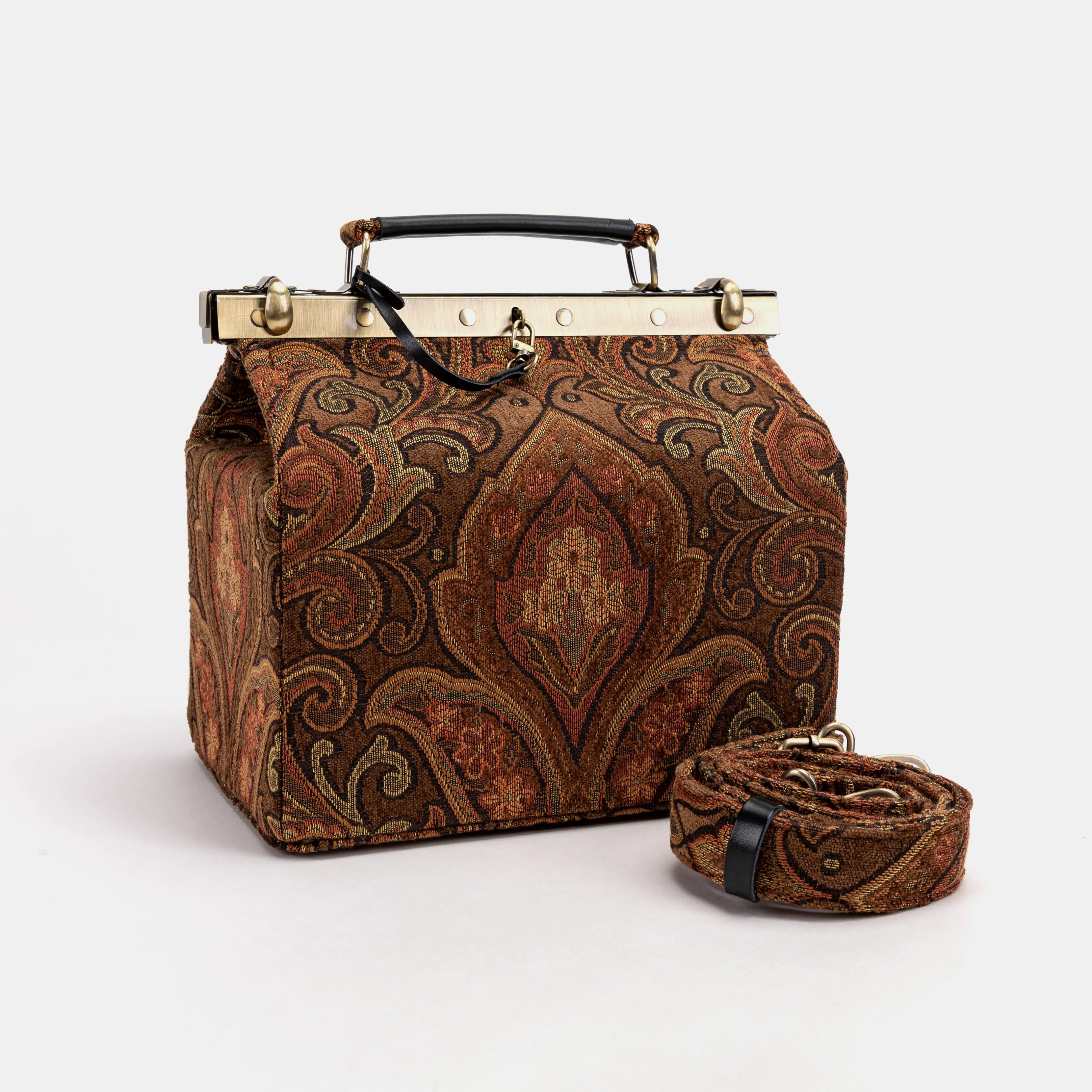 Damask D. Brown Vivienne Carpet Purse Gladstone Bag of America with shoulder strap