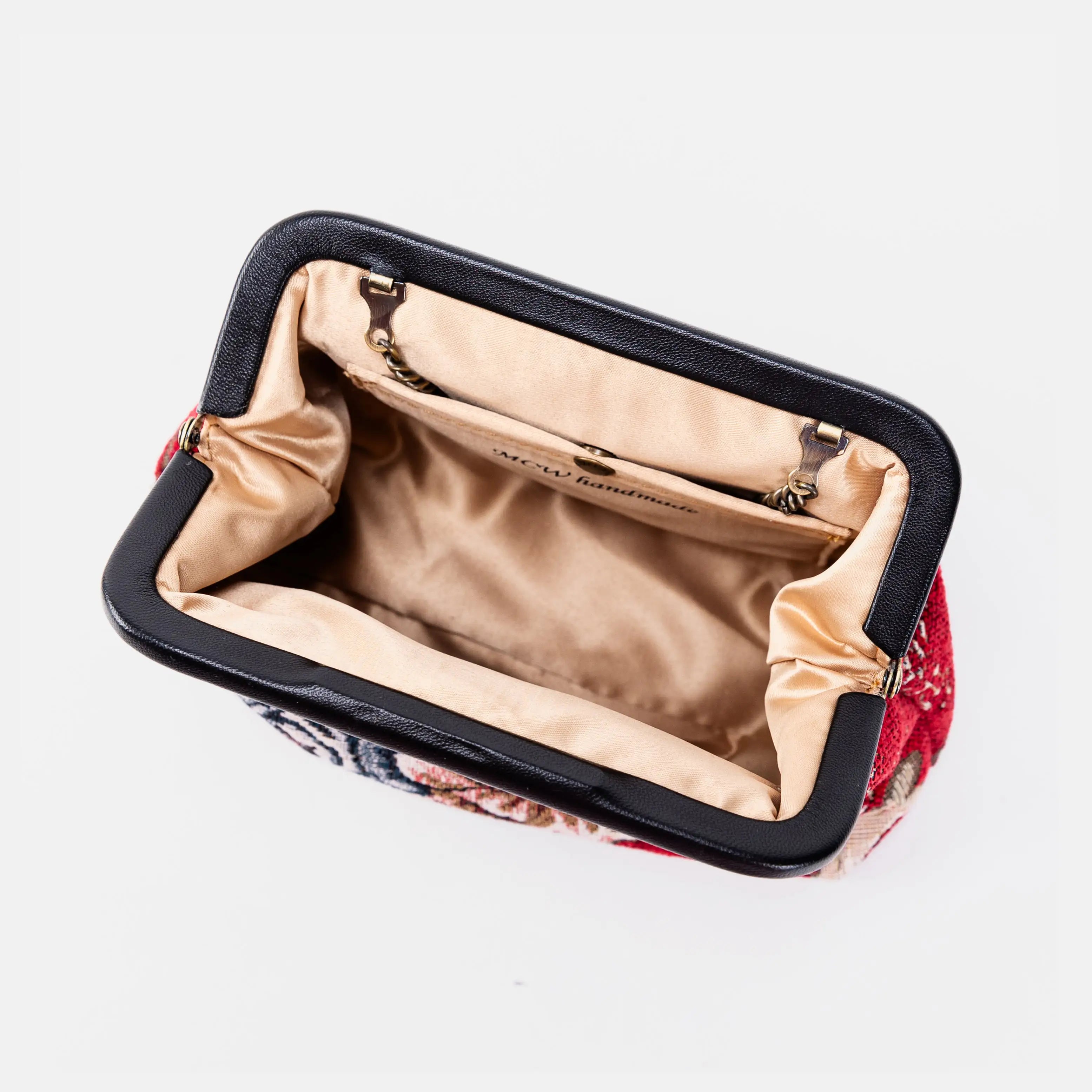 Floral Red Alma Carpet Bag of America inside
