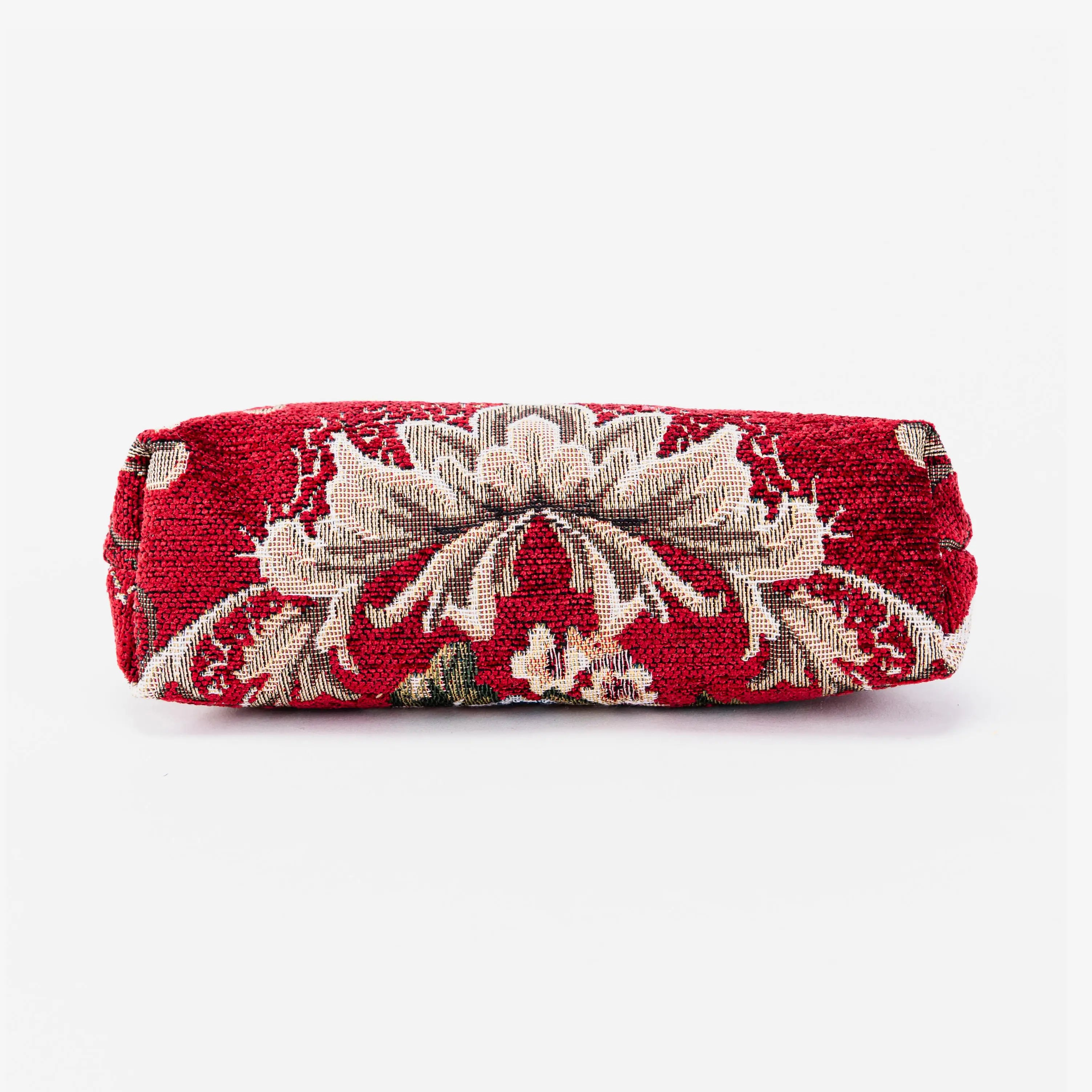 Floral Red Alma Carpet Bag of America bottom