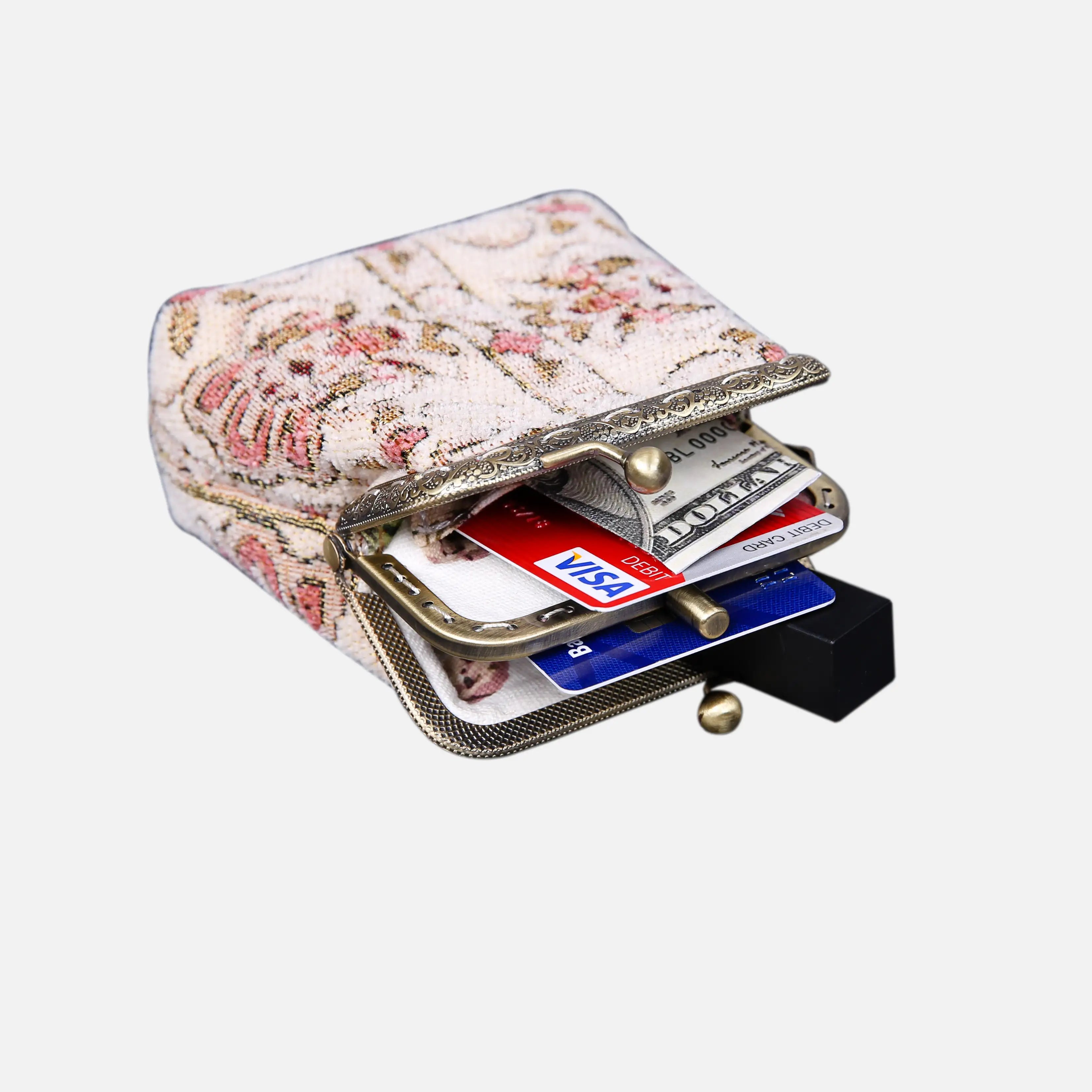 Golden Age Pink Double Kiss Clasp Coin Purse of America in use-4