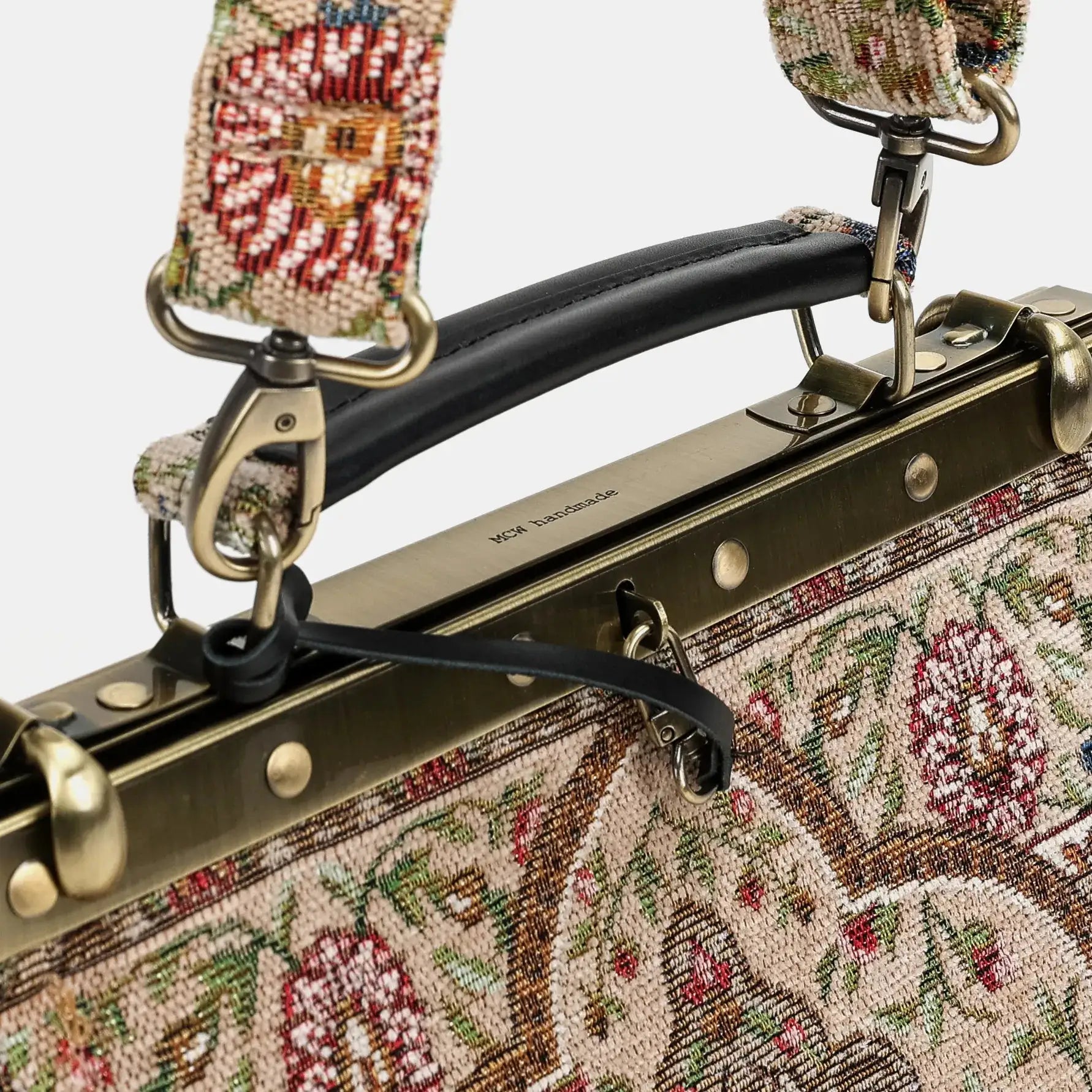 Oriental Beige Cecile Carpet Purse Gladstone Bag of America handle