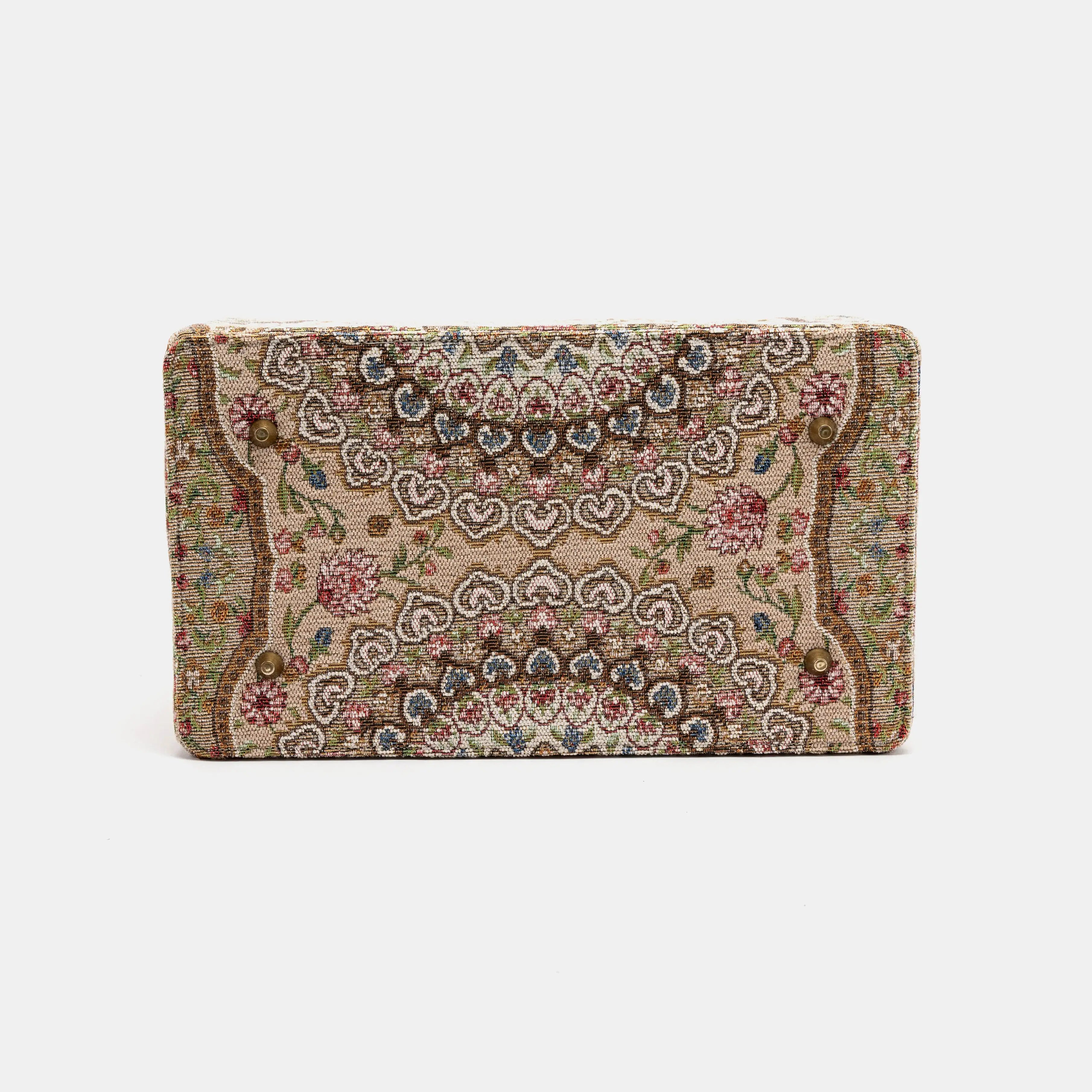 Oriental Beige Genevieve Carpet Gladstone Bag of America bottom