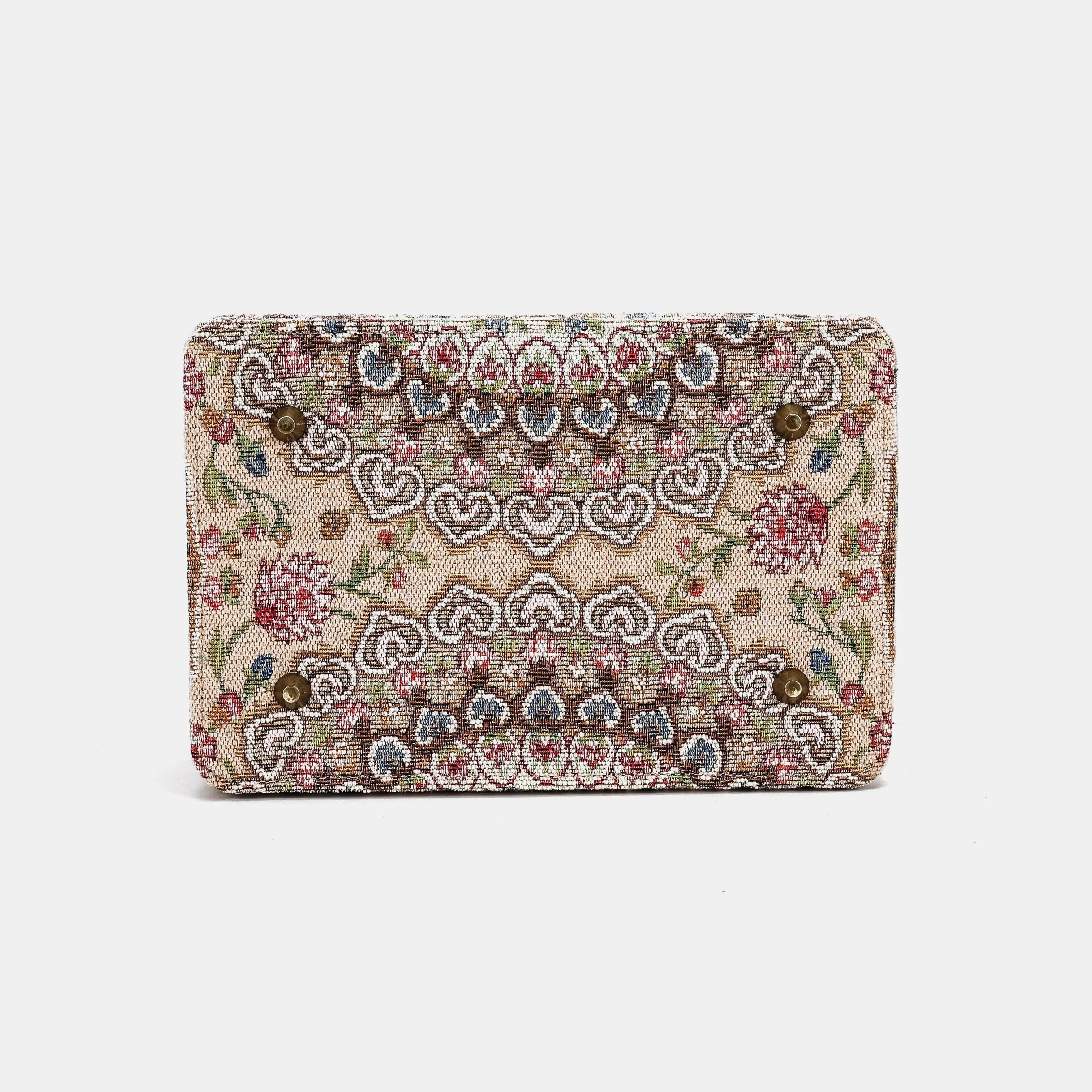 Oriental Beige Vivienne Carpet Purse Gladstone Bag of America bottom