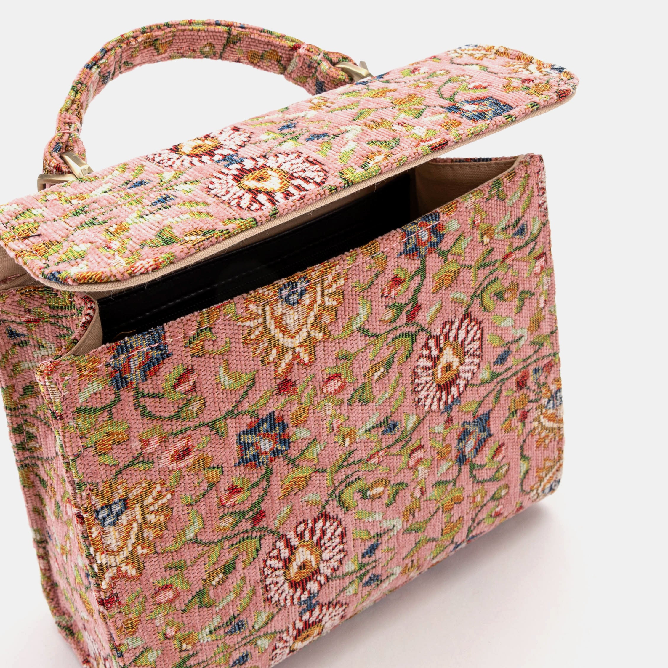 Oriental Pink Flap Satchel Carpetbag of America opening