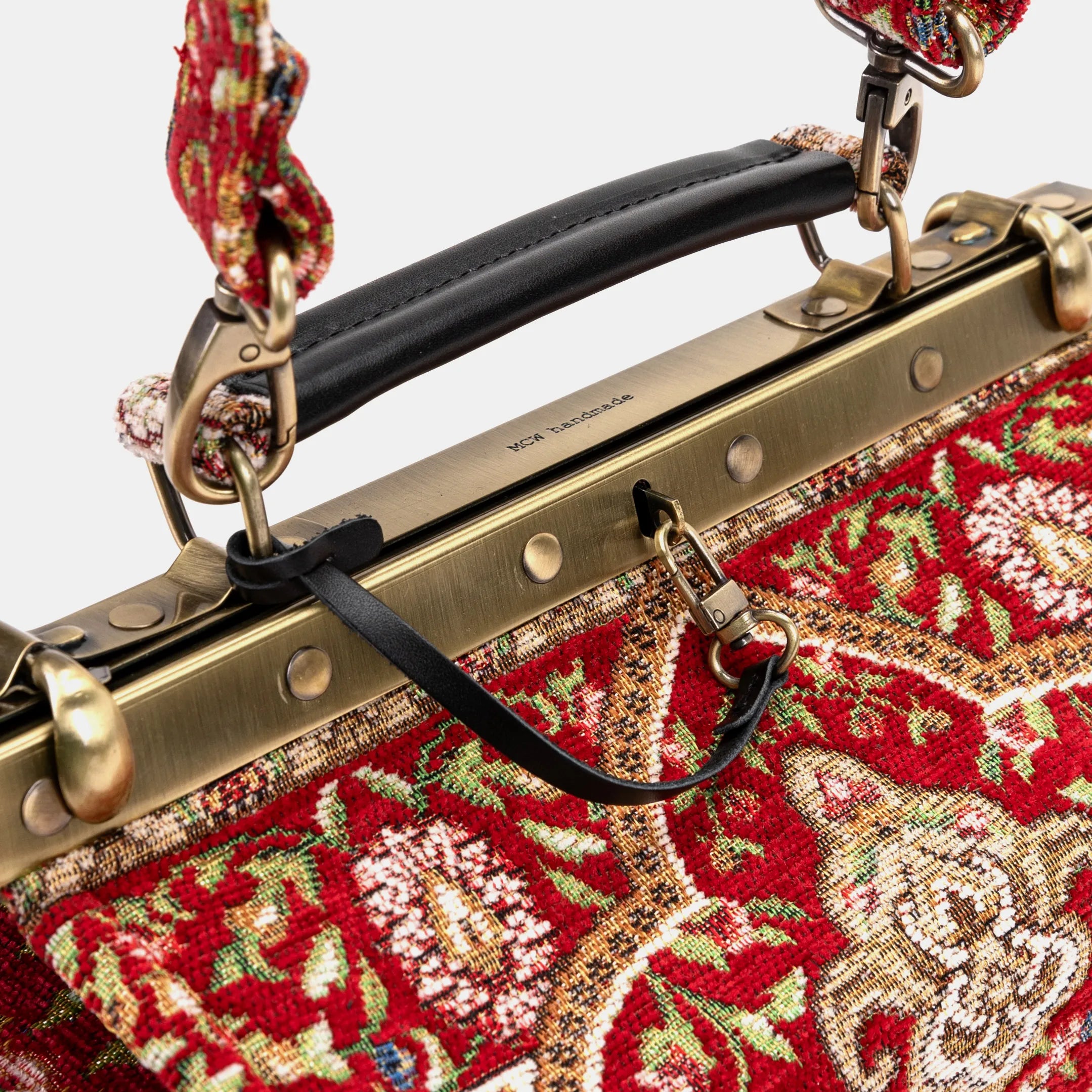 Oriental Red Vivienne Carpet Purse Gladstone Bag of America handle