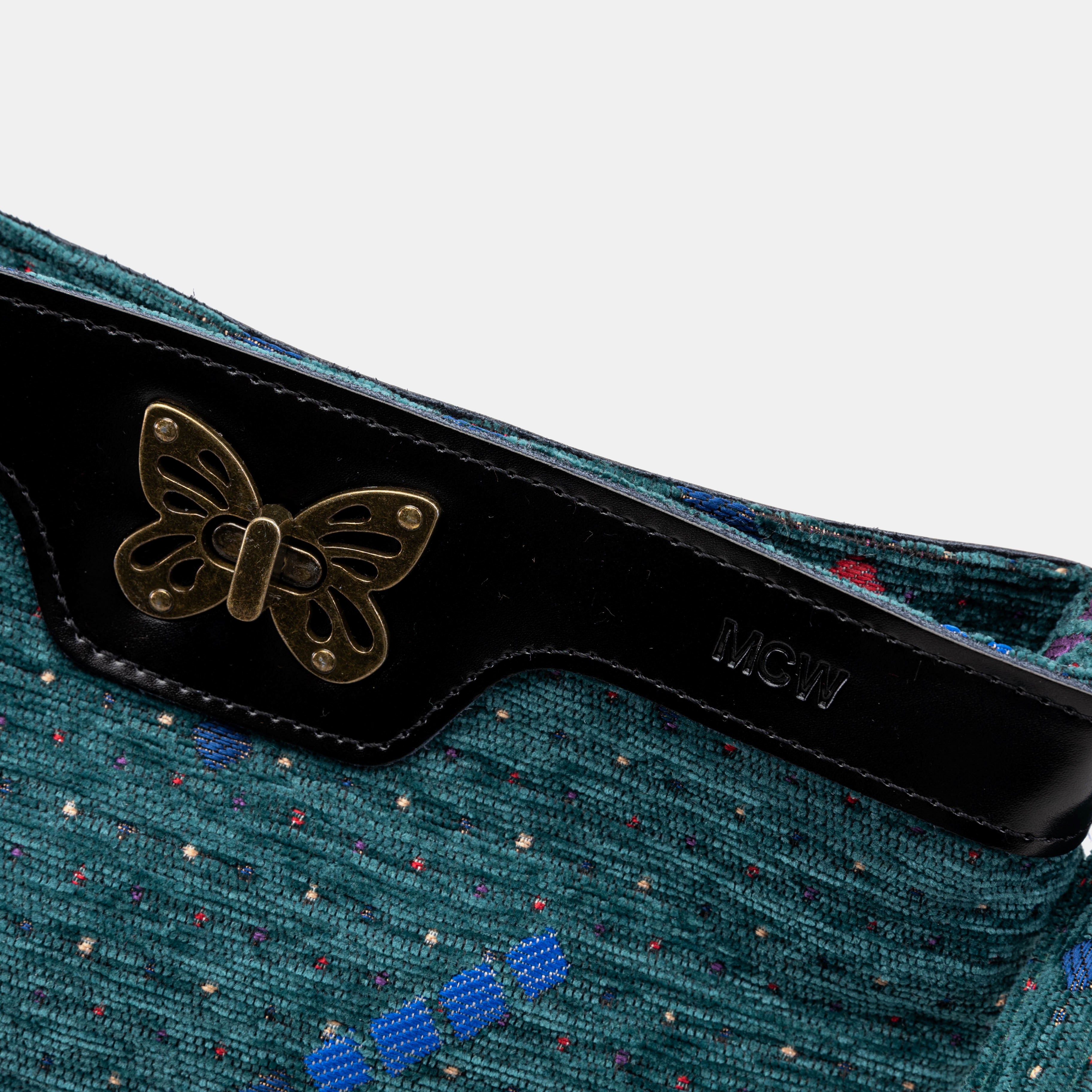 PDX Portland Airport Butterfly Crossbody Bag of America detail
