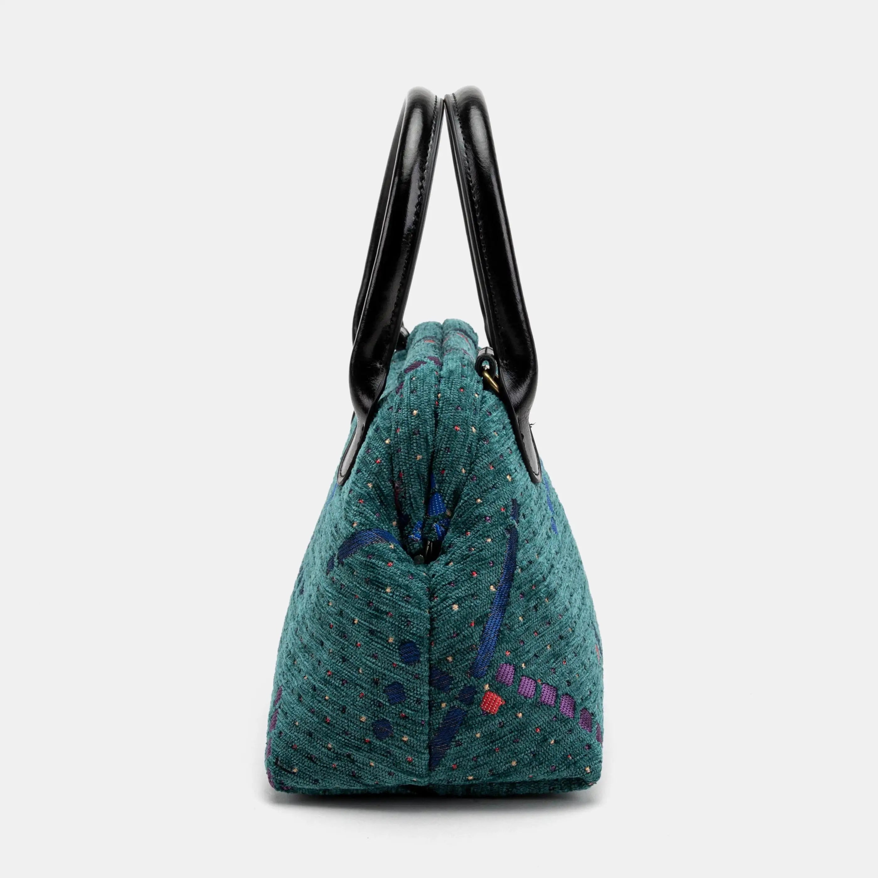 PDX Portland Airport Carpet Satchel side