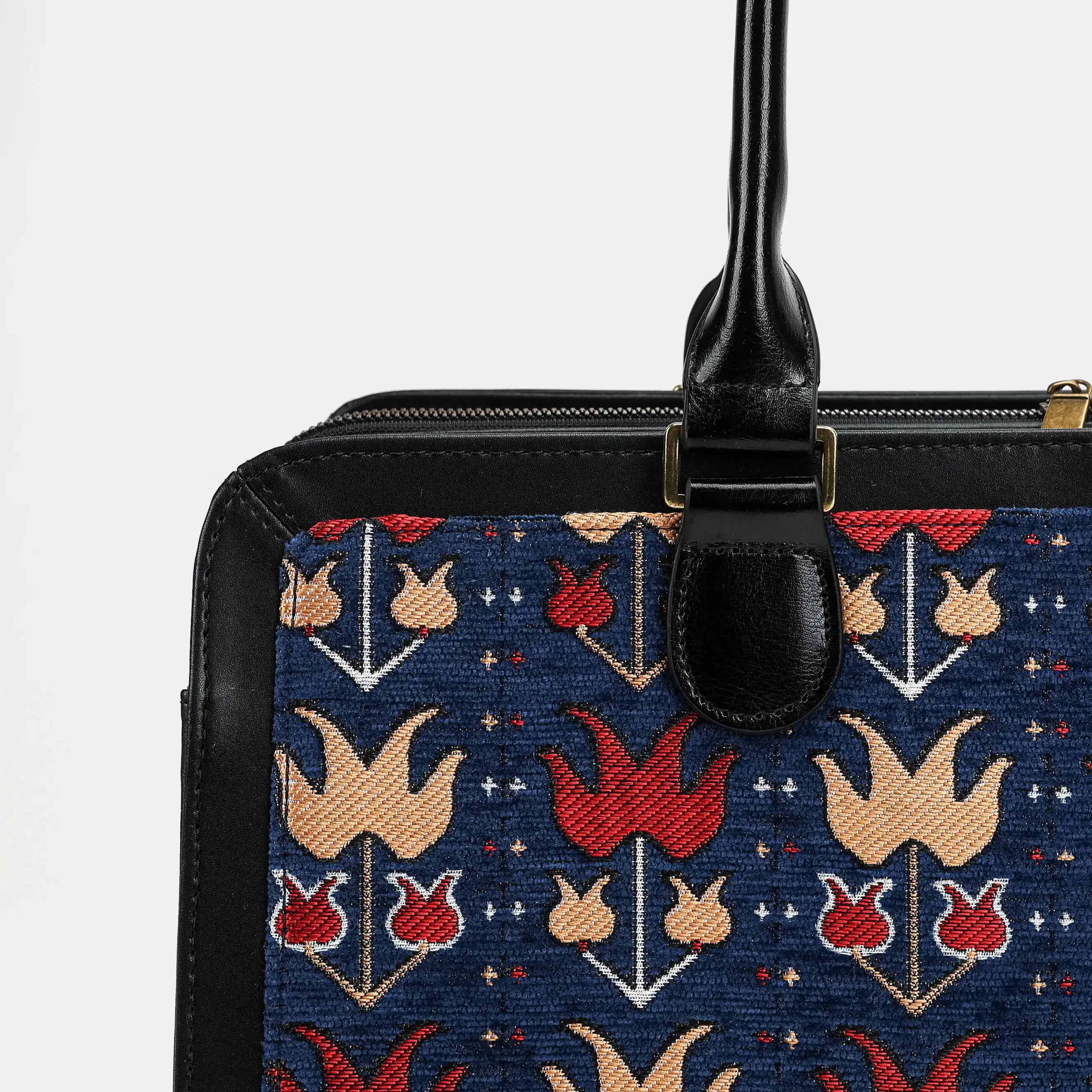 Poppy Bloom Business Tote of America detail