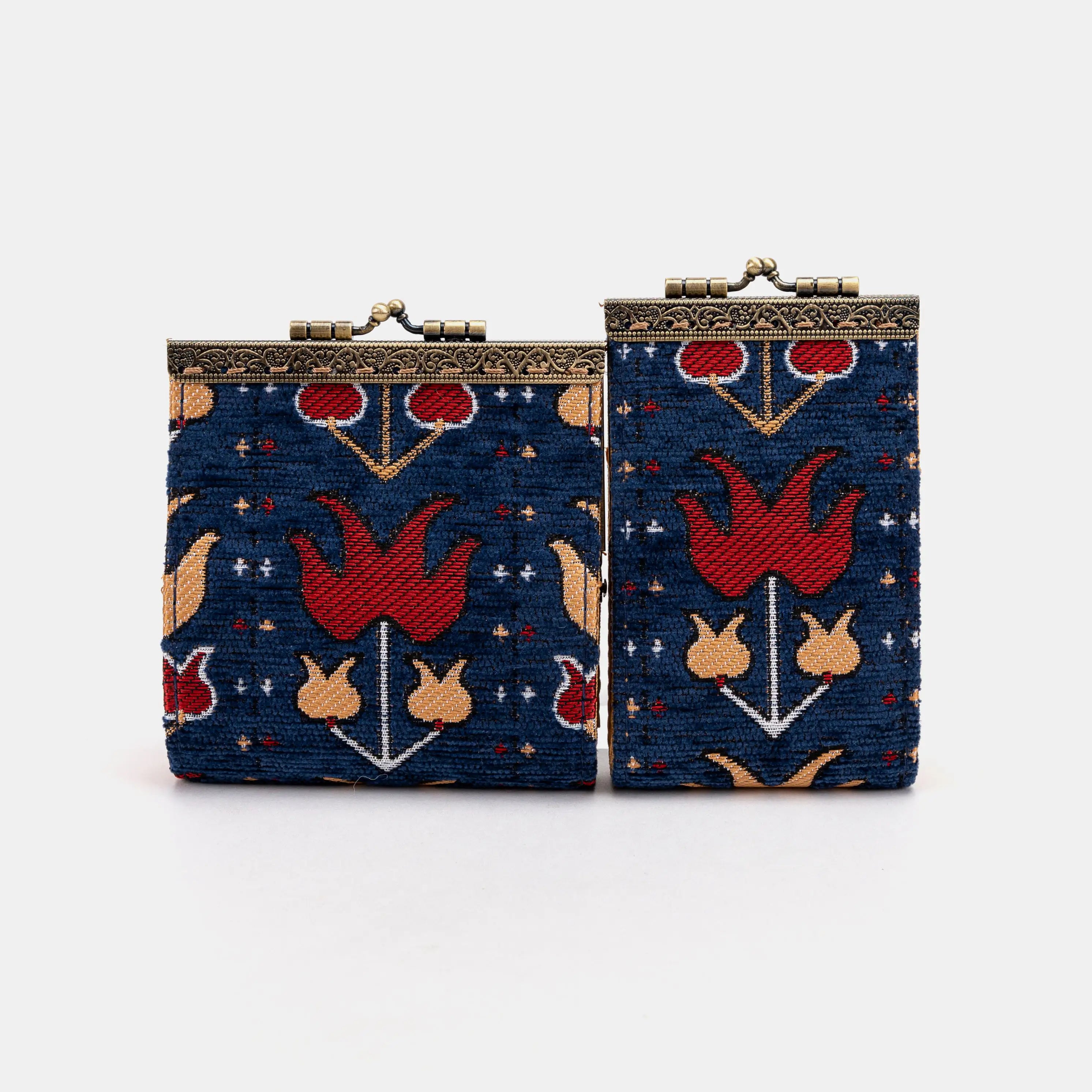 Opium Poppy Card Wallet Carpetbag of America front main