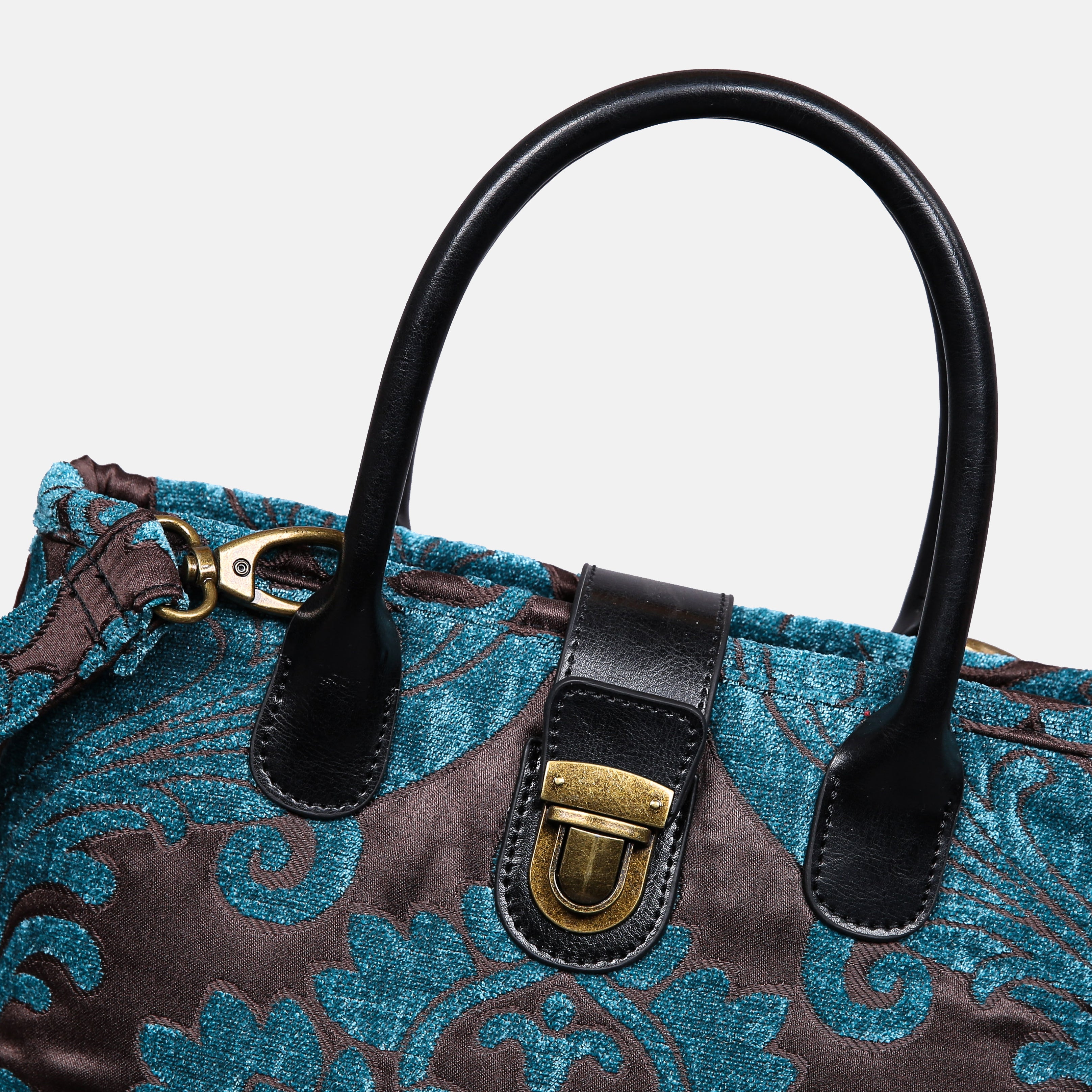 Queen Azure Blue Tuck Lock Carpet Satchel carpet bag MCW Handmade of America details