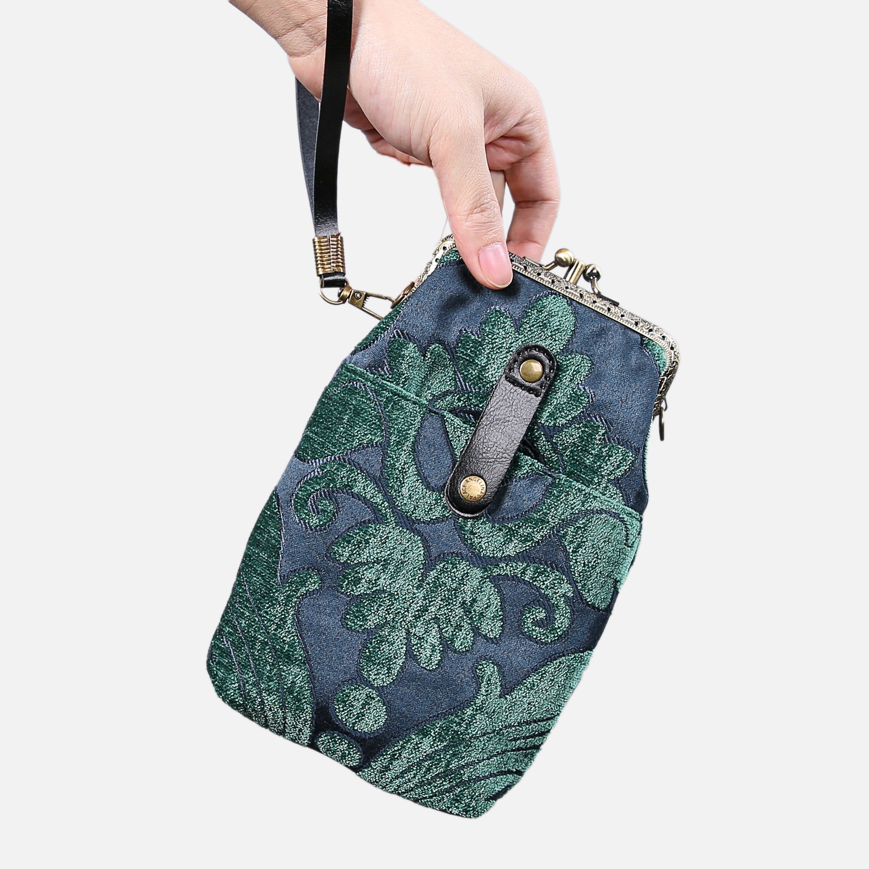 Queen Hunter Green Carpet Phone Case Carpetbag of America main