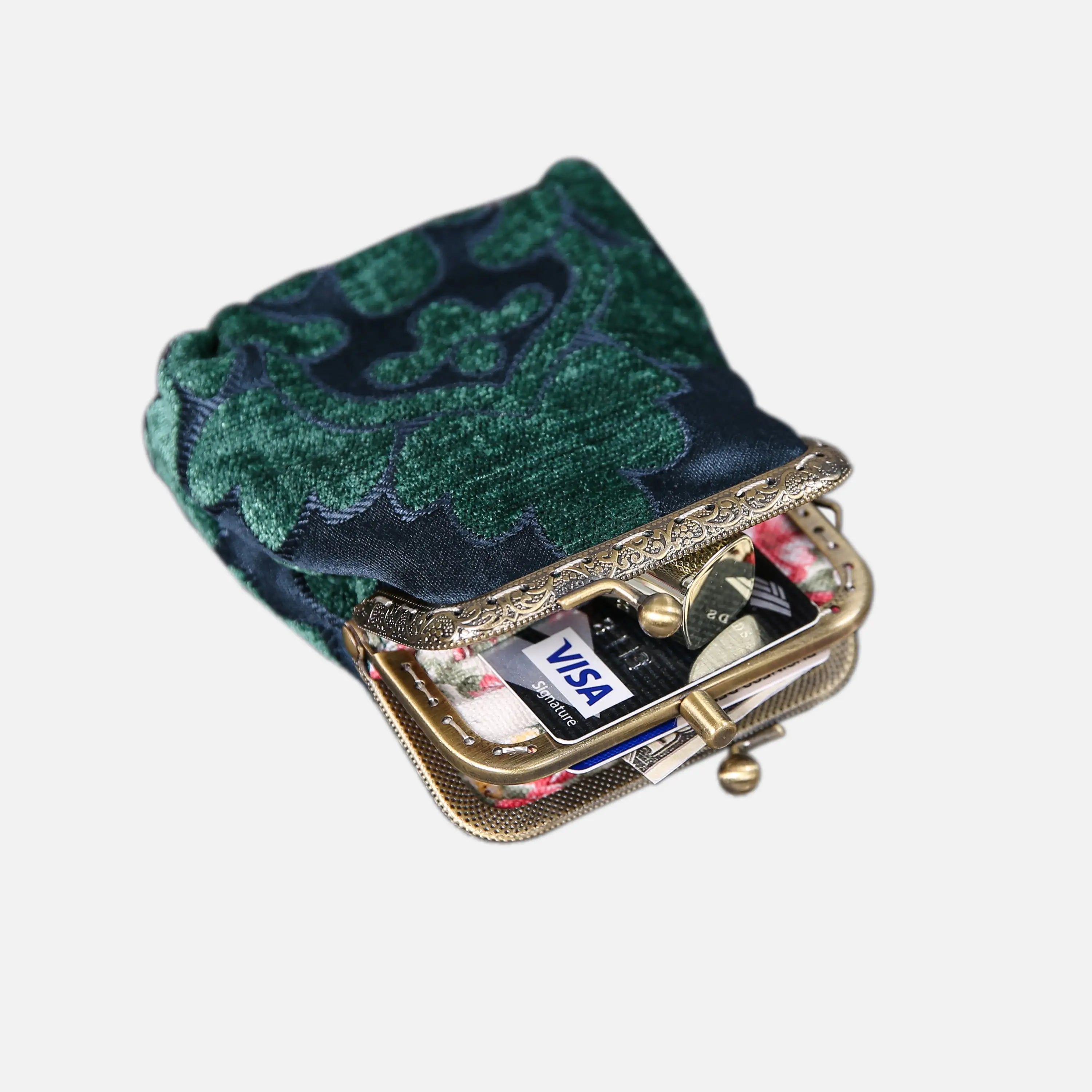 Queen Hunter Green Double Kiss Clasp Coin Purse of America in use-4
