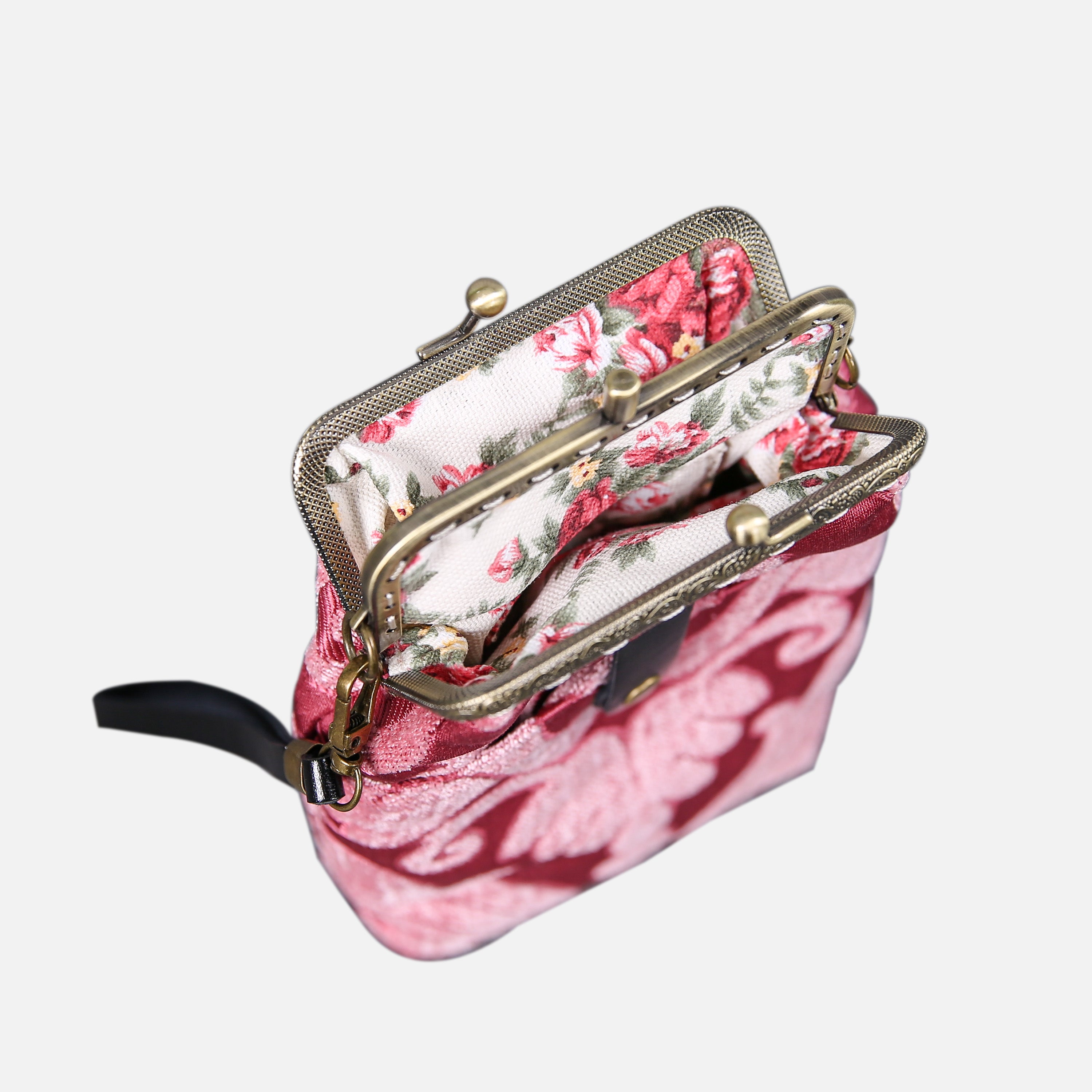 Queen Rose Pink Carpet Phone Case Carpetbag of America standing
