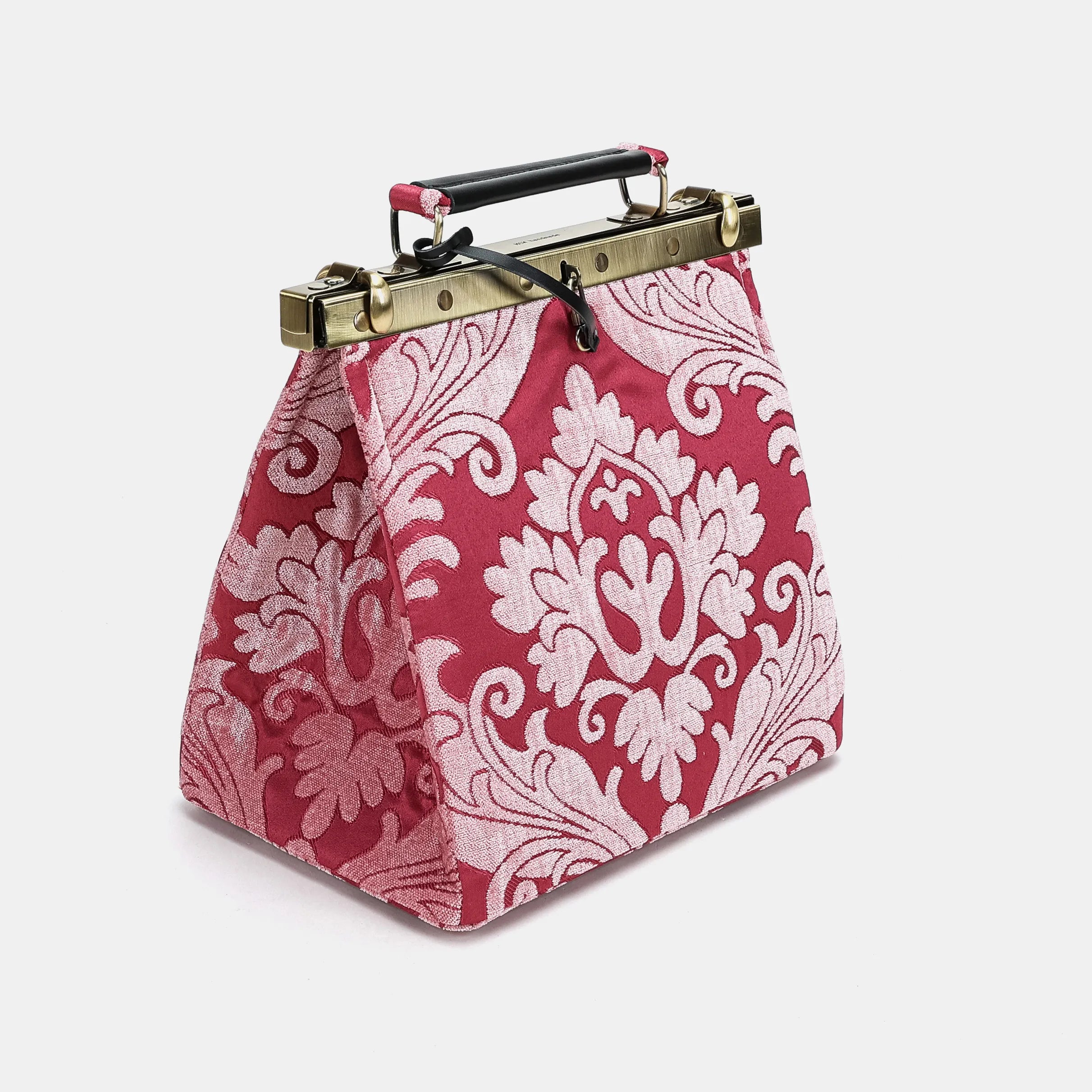 Queen Rose Pink Cecile Carpet Purse Gladstone Bag of America side