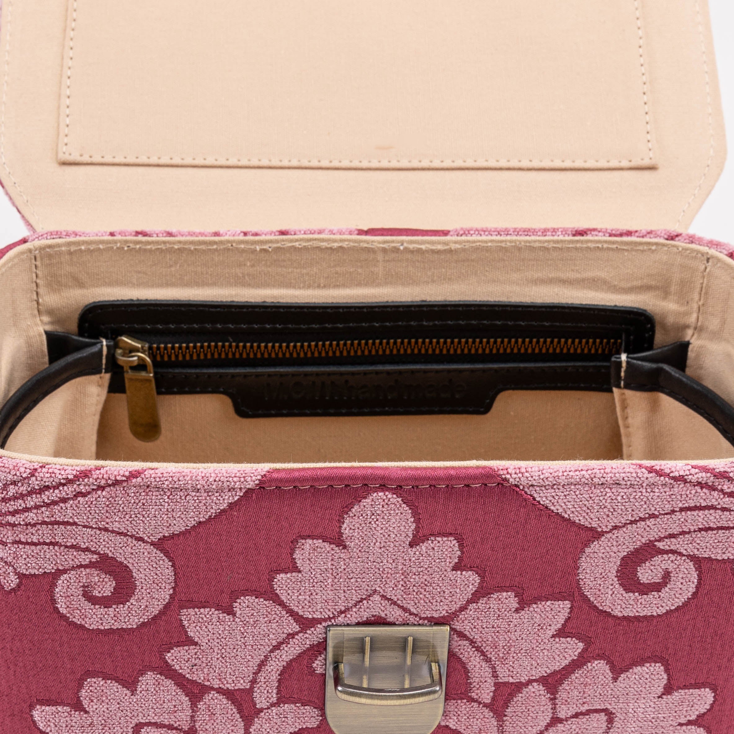 Queen Rose Pink Clara Medium Train Case Purse of America inside zipper