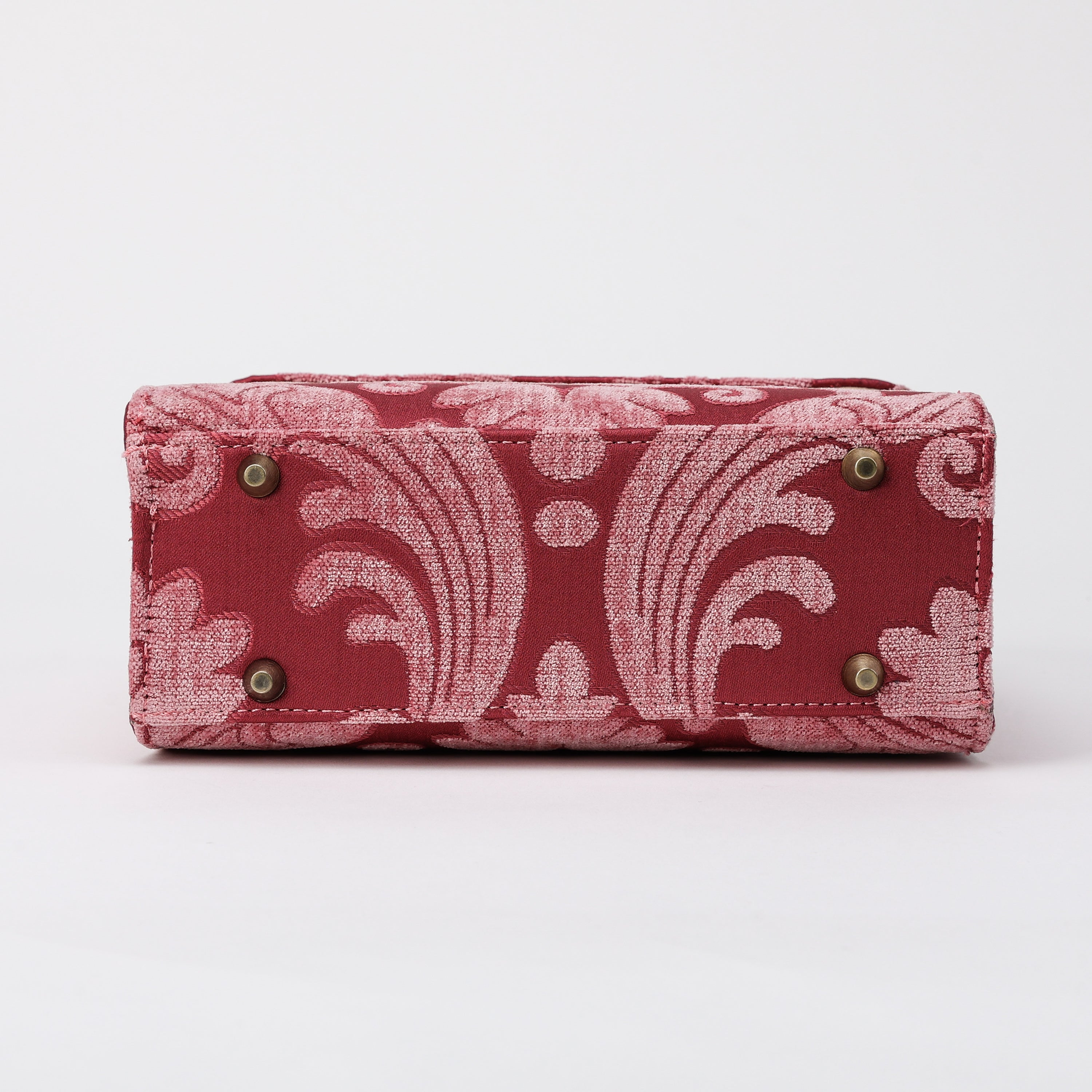 Queen Rose Pink Flap Satchel Carpetbag of America bottom