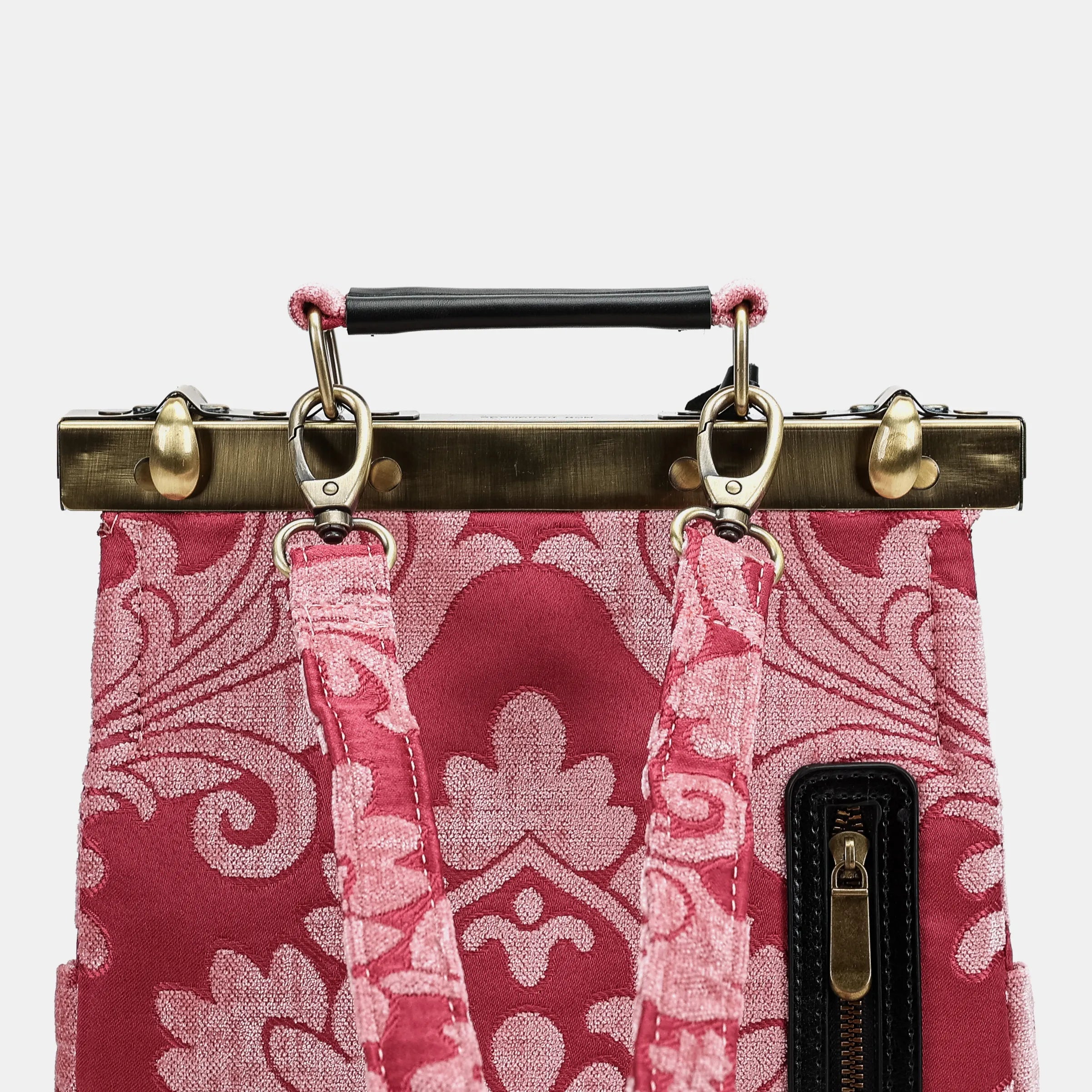 Queen Rose Pink Helena Carpet Gladstone Backpack of America back details