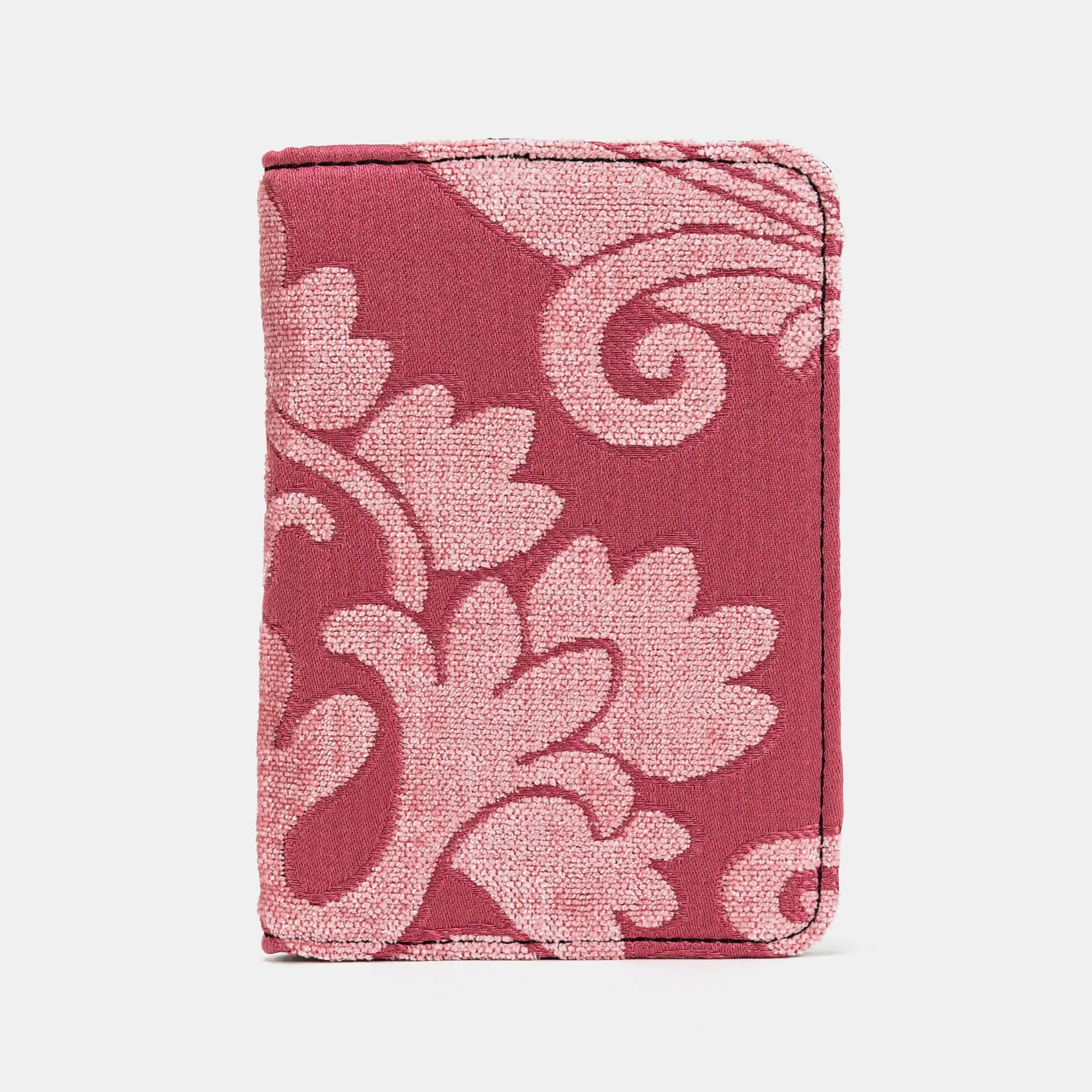 Queen Rose Pink Passport Cover of America main