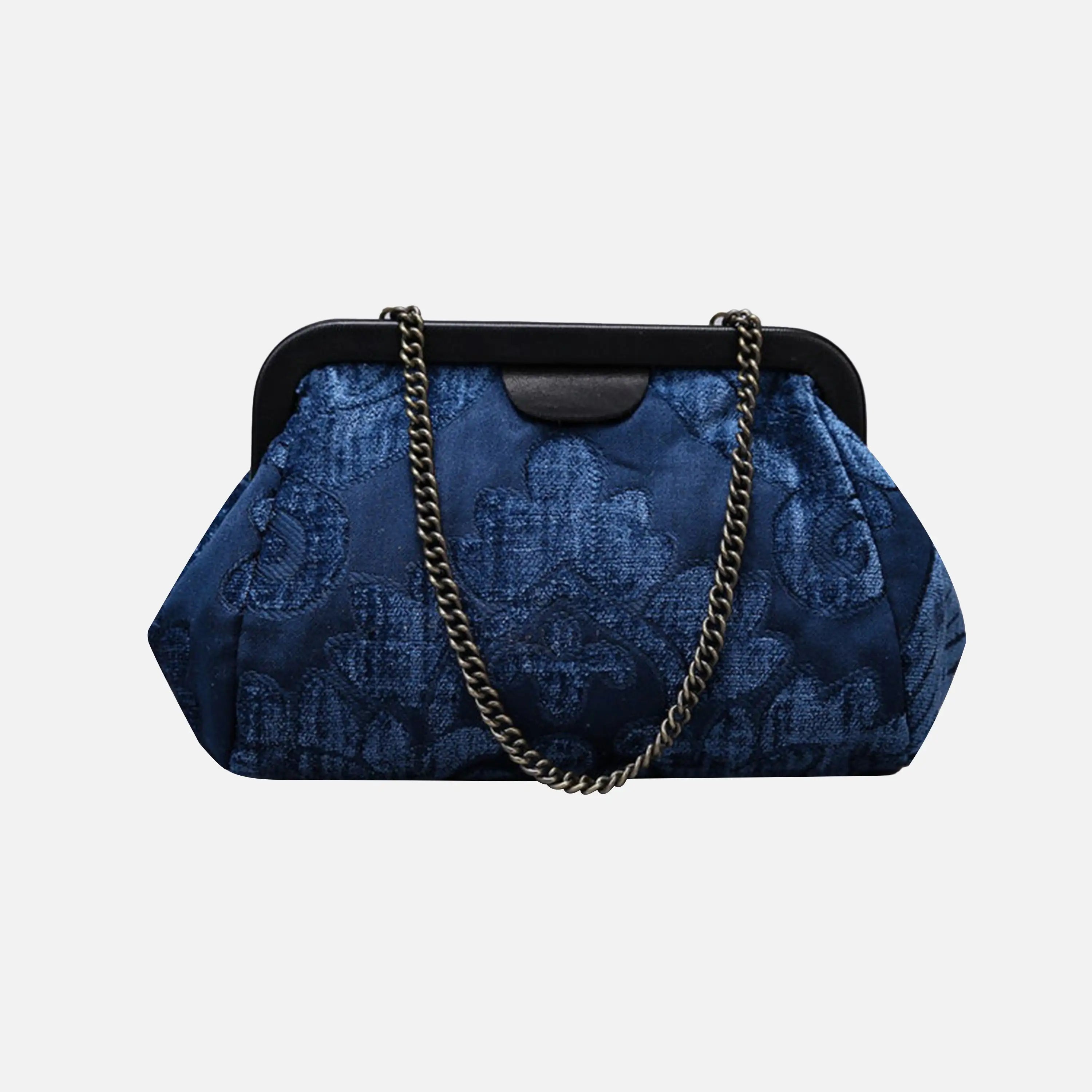Queen Royal Blue carpet bag of America main