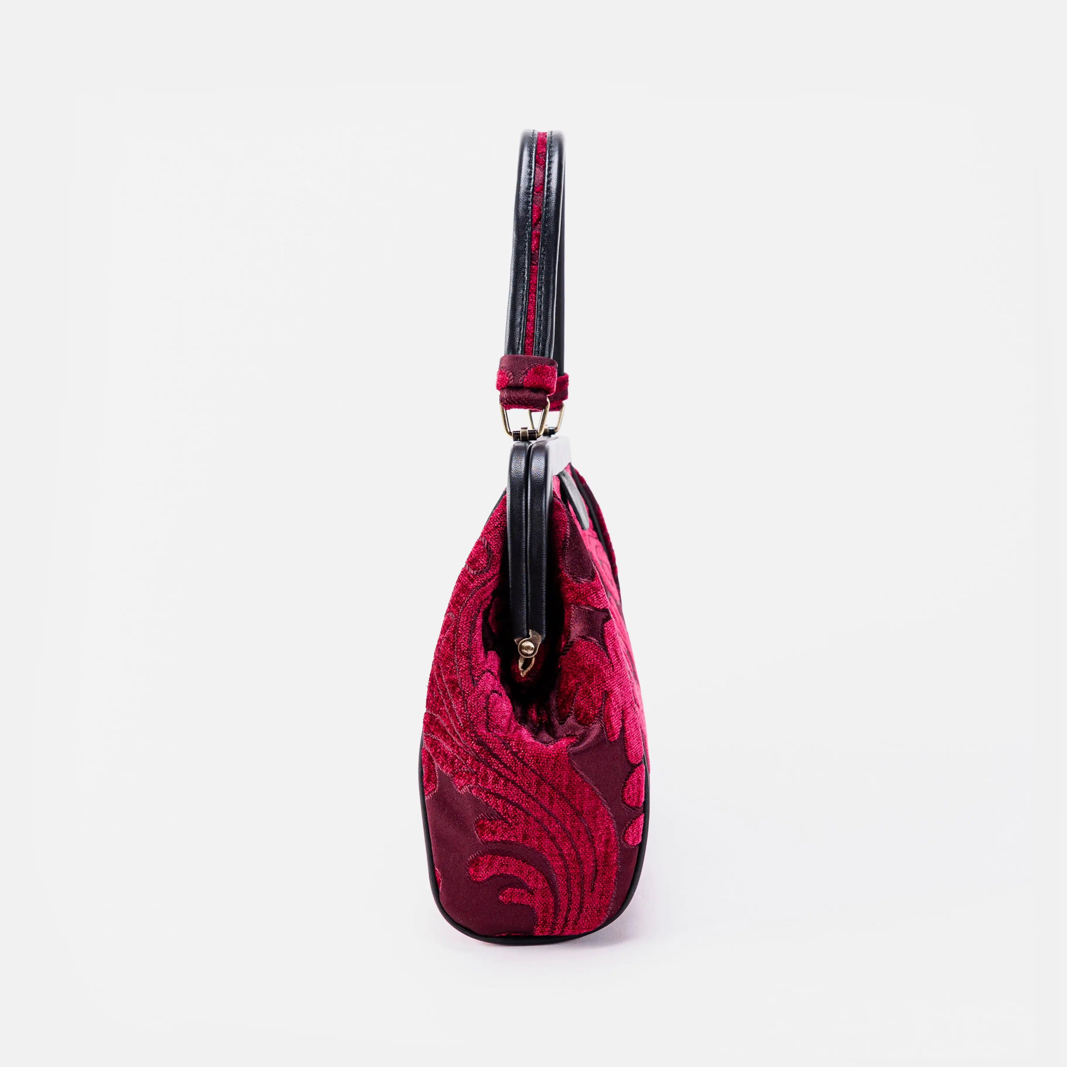 Queen Wine Alma Shoulder Bag Carpet Bag of America SIDE