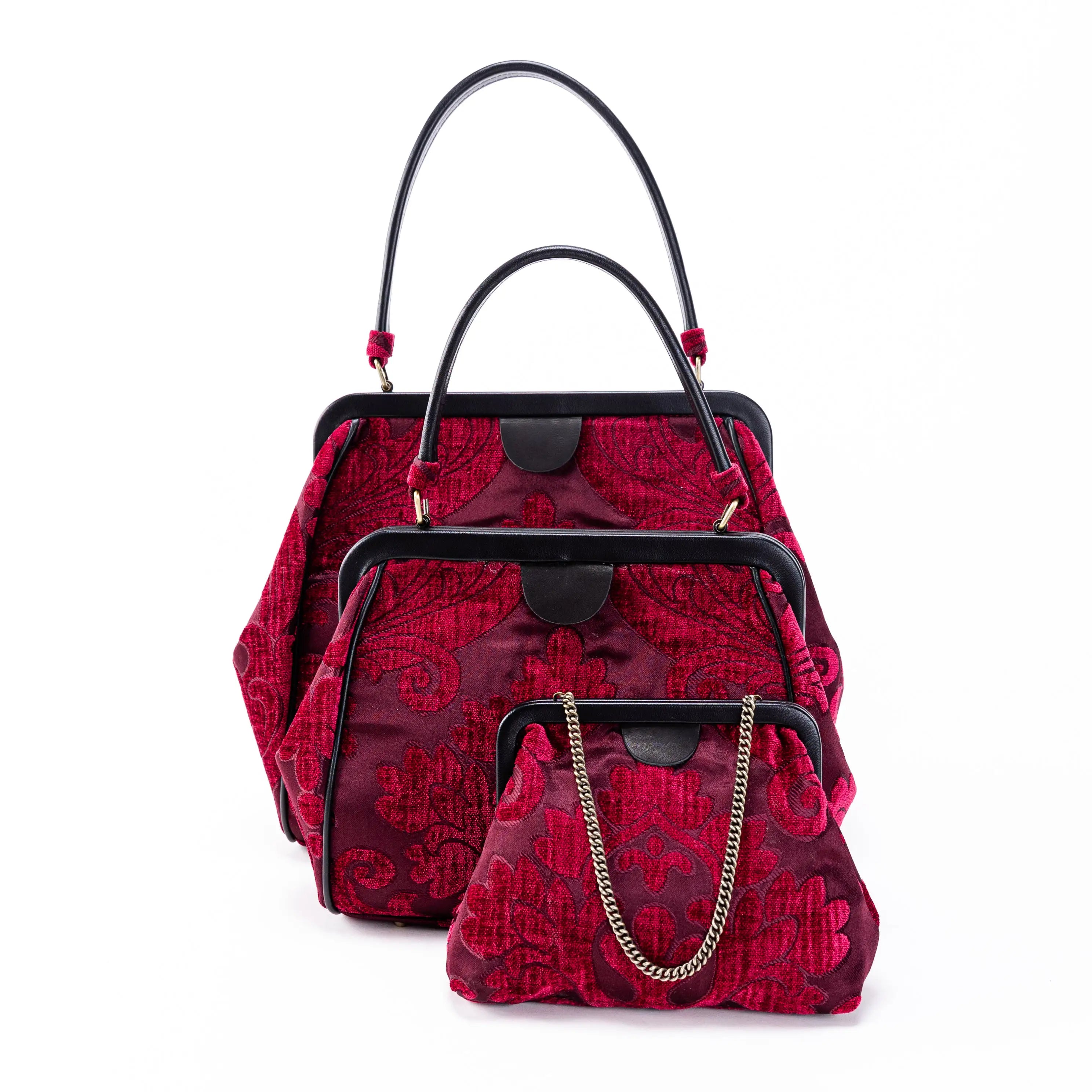 Queen Wine Alma Carpet Bag of America