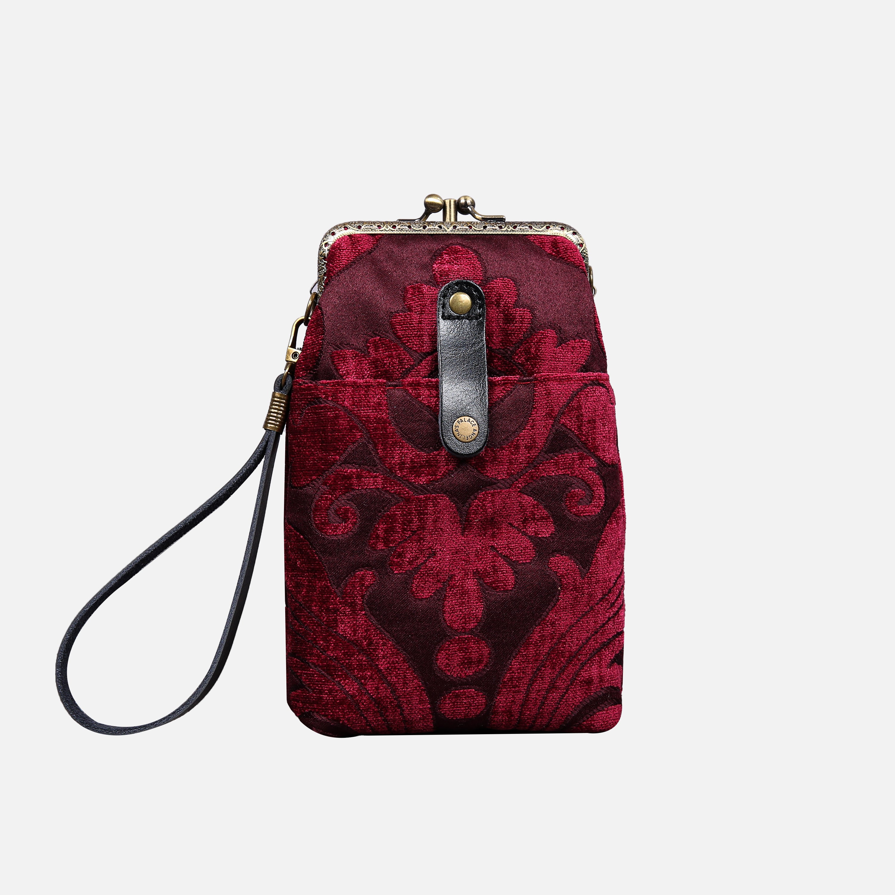 Queen Wine Carpet Phone Case Carpetbag of America front