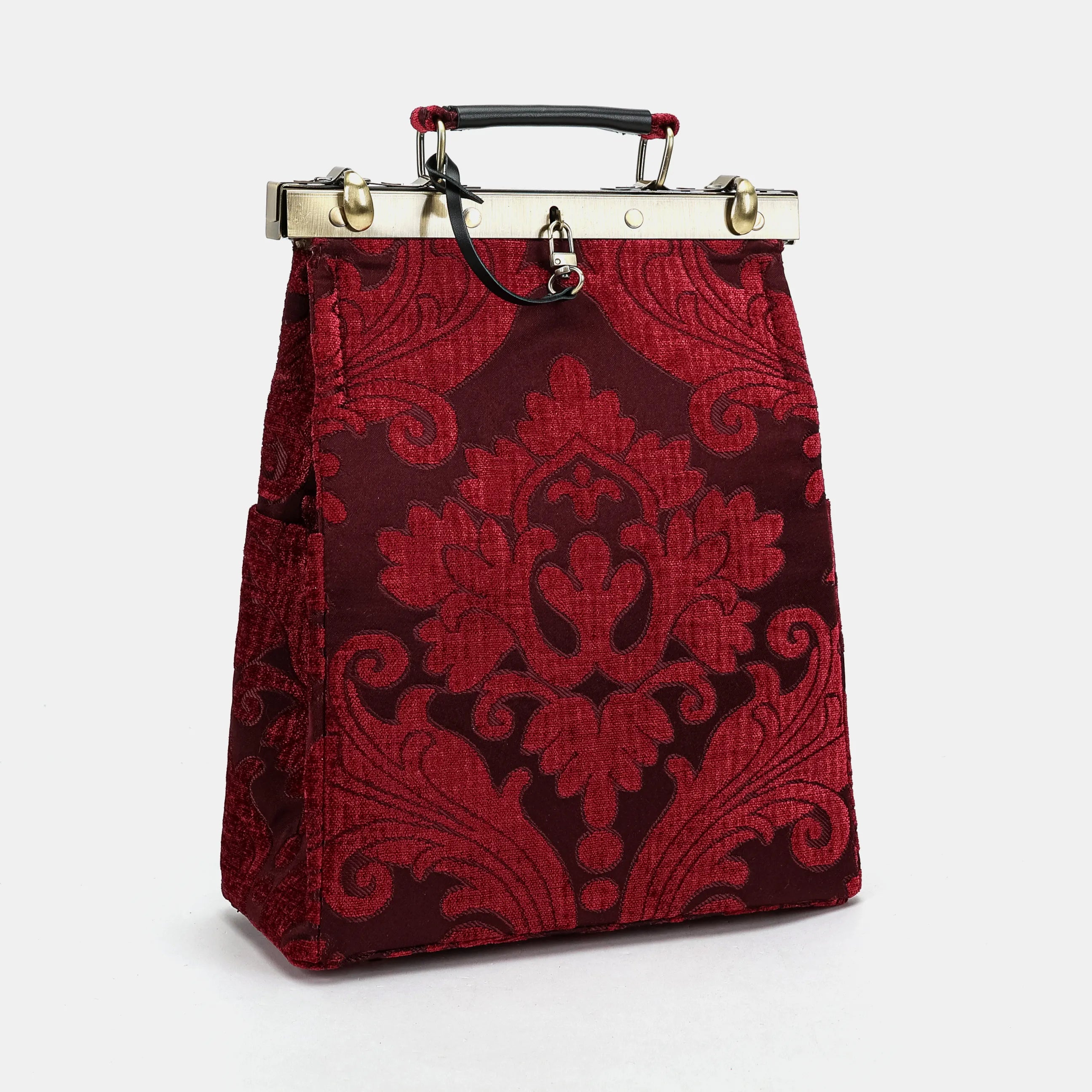 Queen Wine Helena Carpet Gladstone Backpack of America side