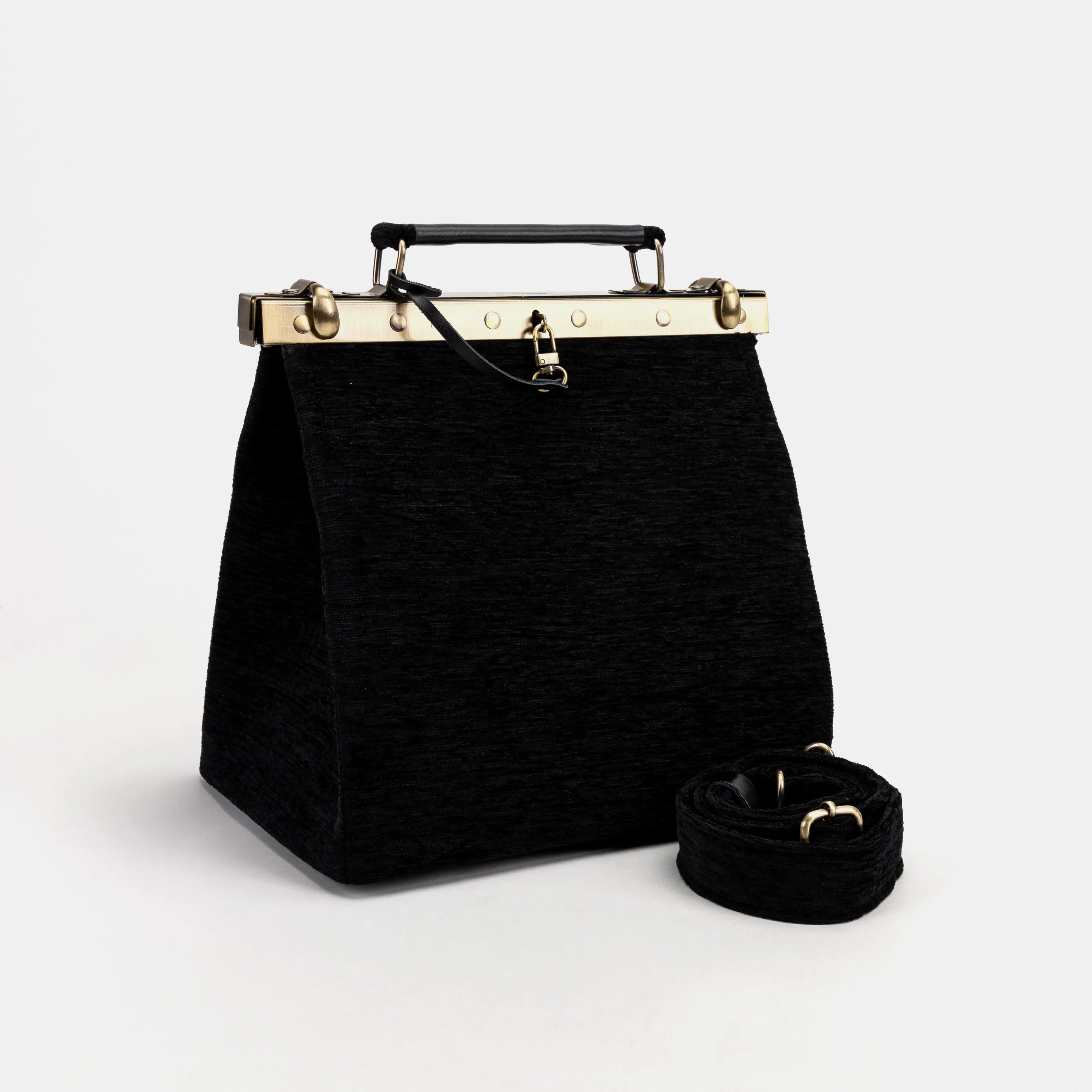 Solid Black Cecile Carpet Purse Gladstone Bag of America with shoudler strap
