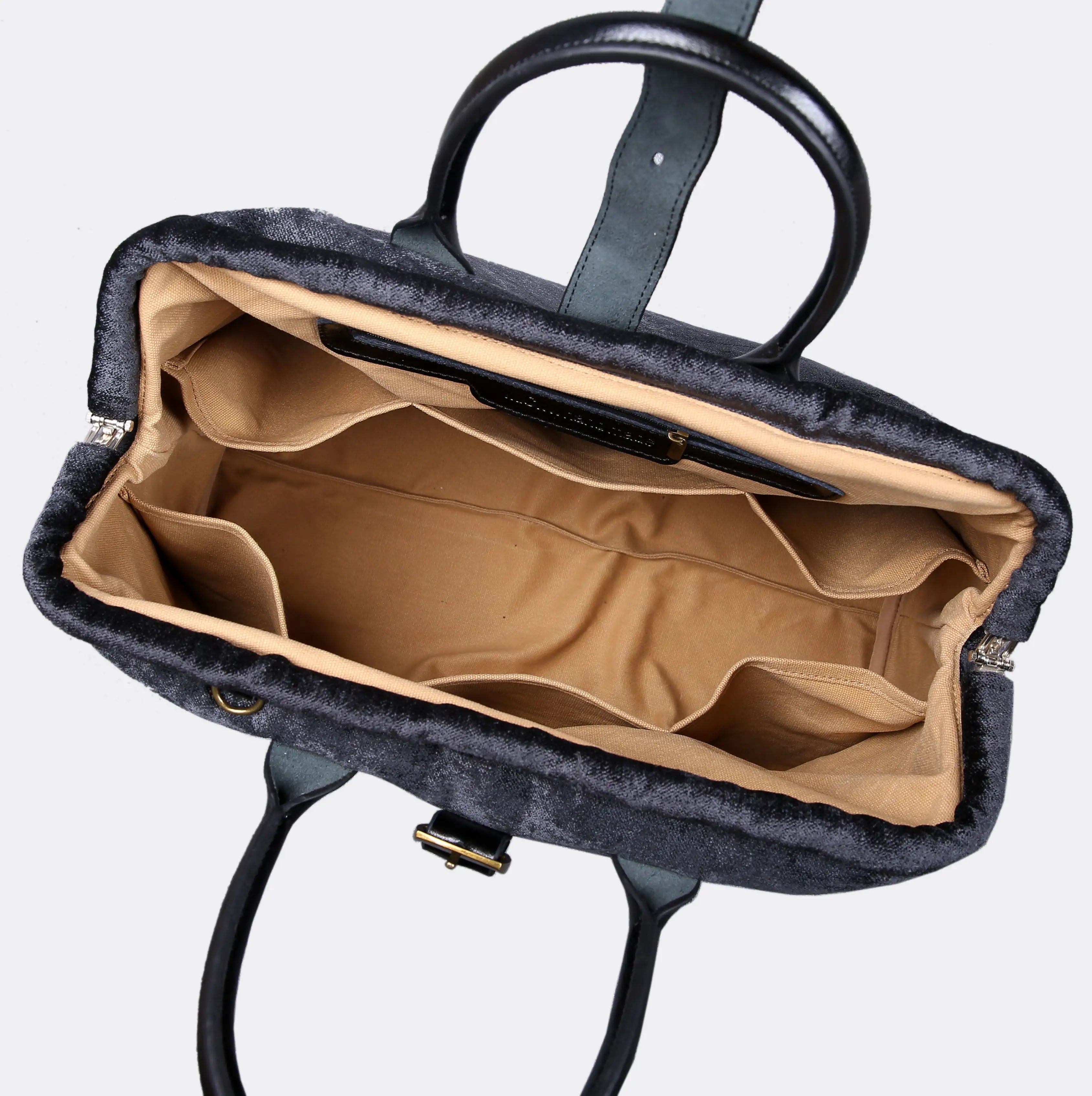 Solid Black Mary Poppins Weekender Carpetbag open