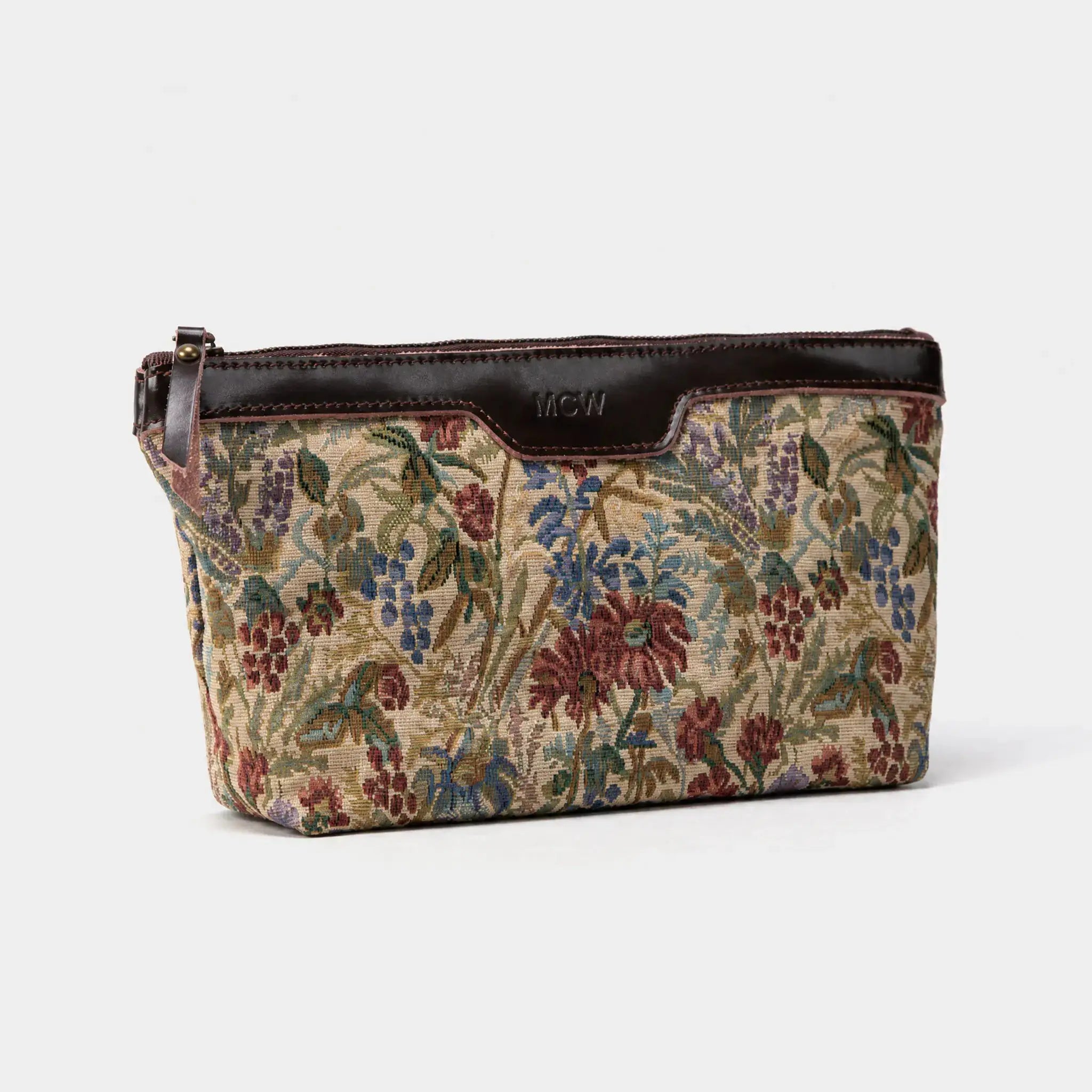 Spring Valley Mint Carpet Makeup Bag Carpetbag of America front