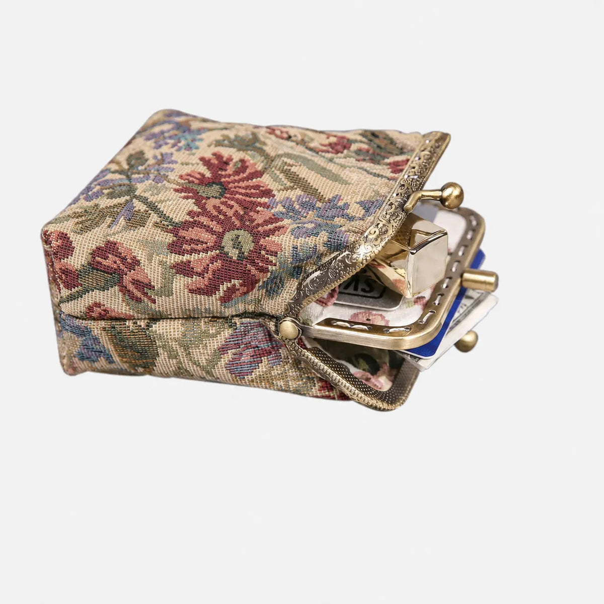 Spring Valley Double Kiss Clasp Coin Purse of America side