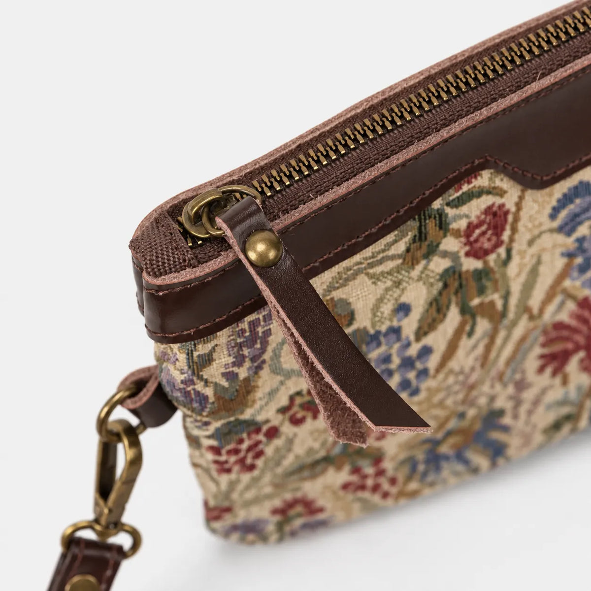 Spring Valley Mint Wristlet Clutch Zipper