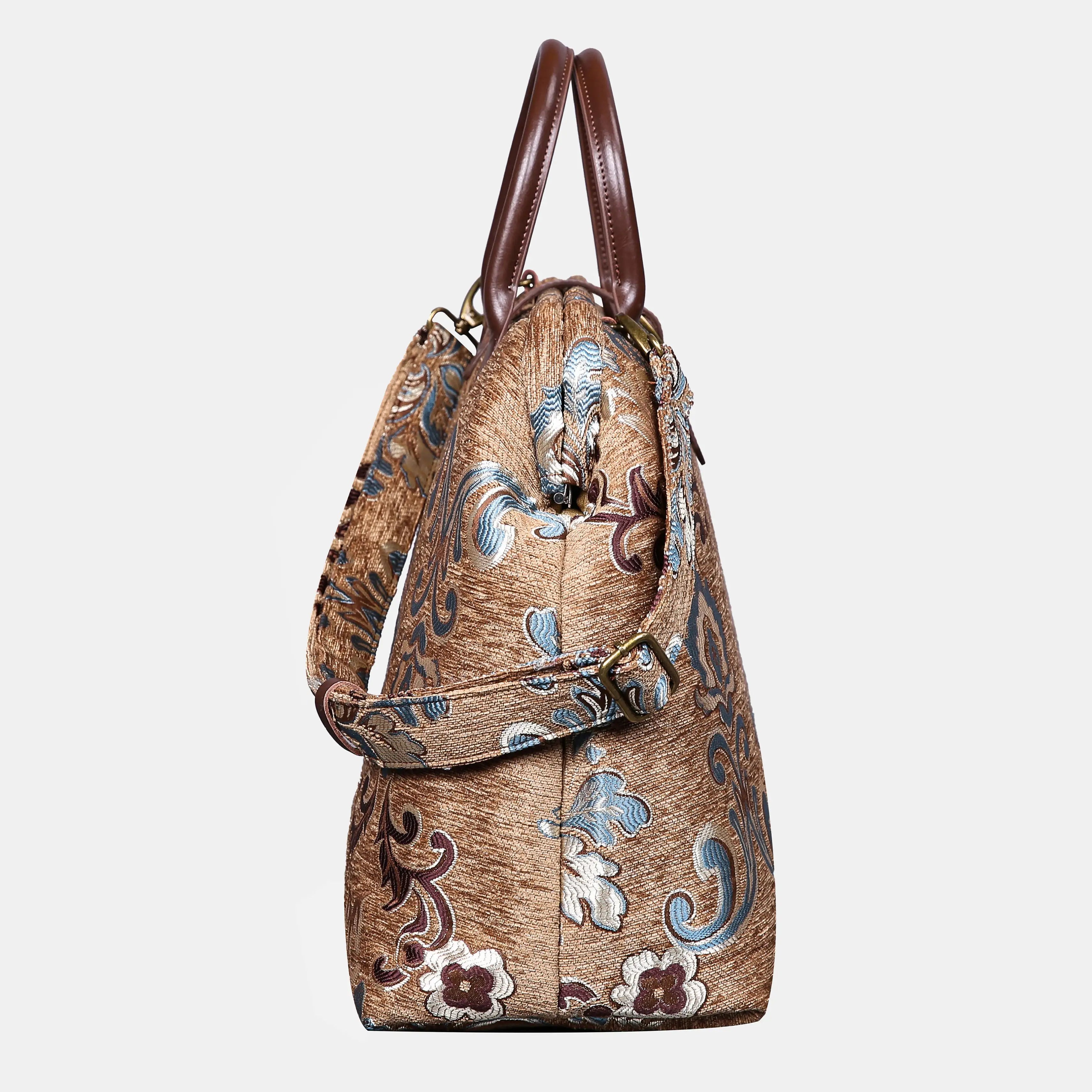 Rinascimento Camel Mary Poppins Weekender Carpetbag of America side