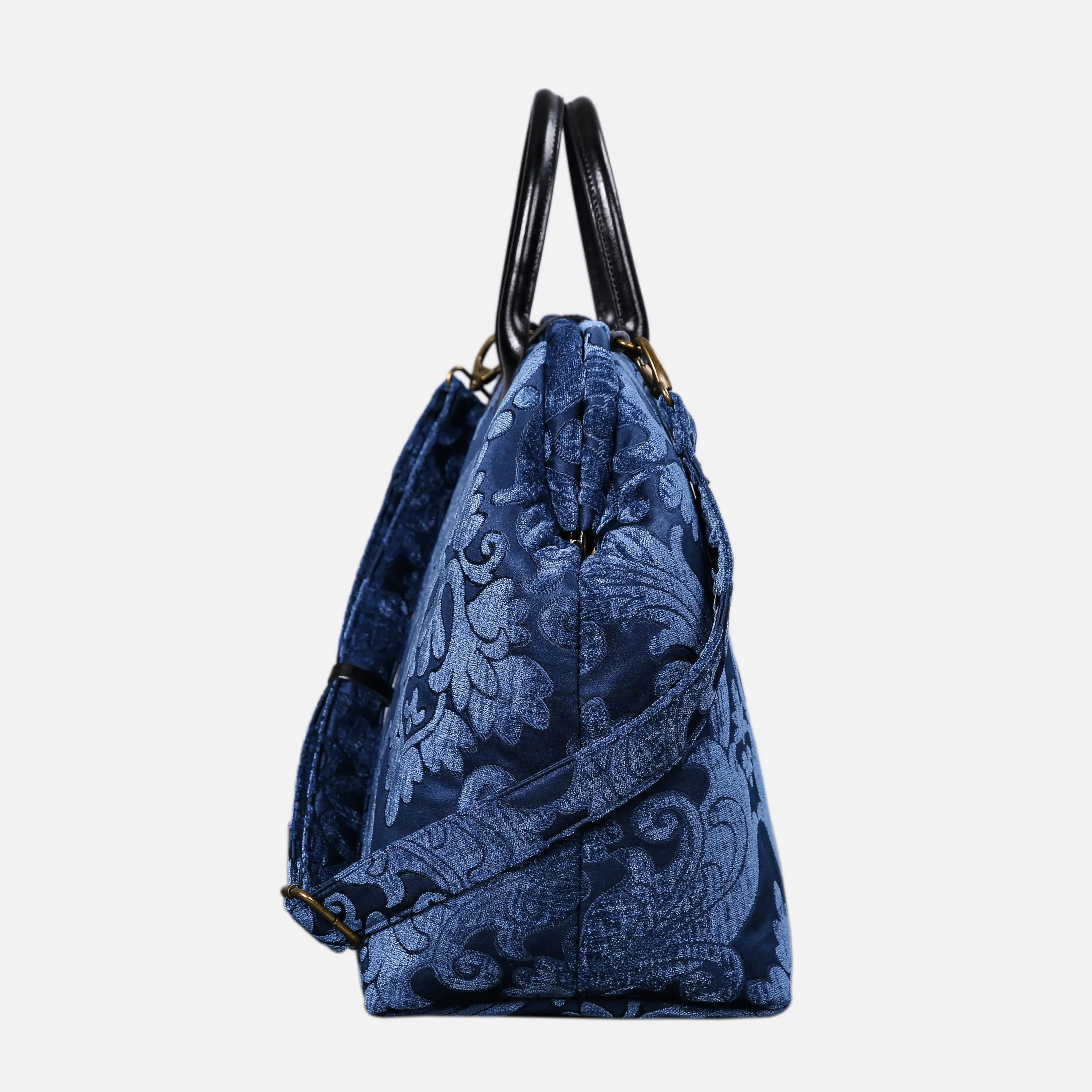 Queen Royal Blue Mary Poppins Weekender Carpetbag of America side