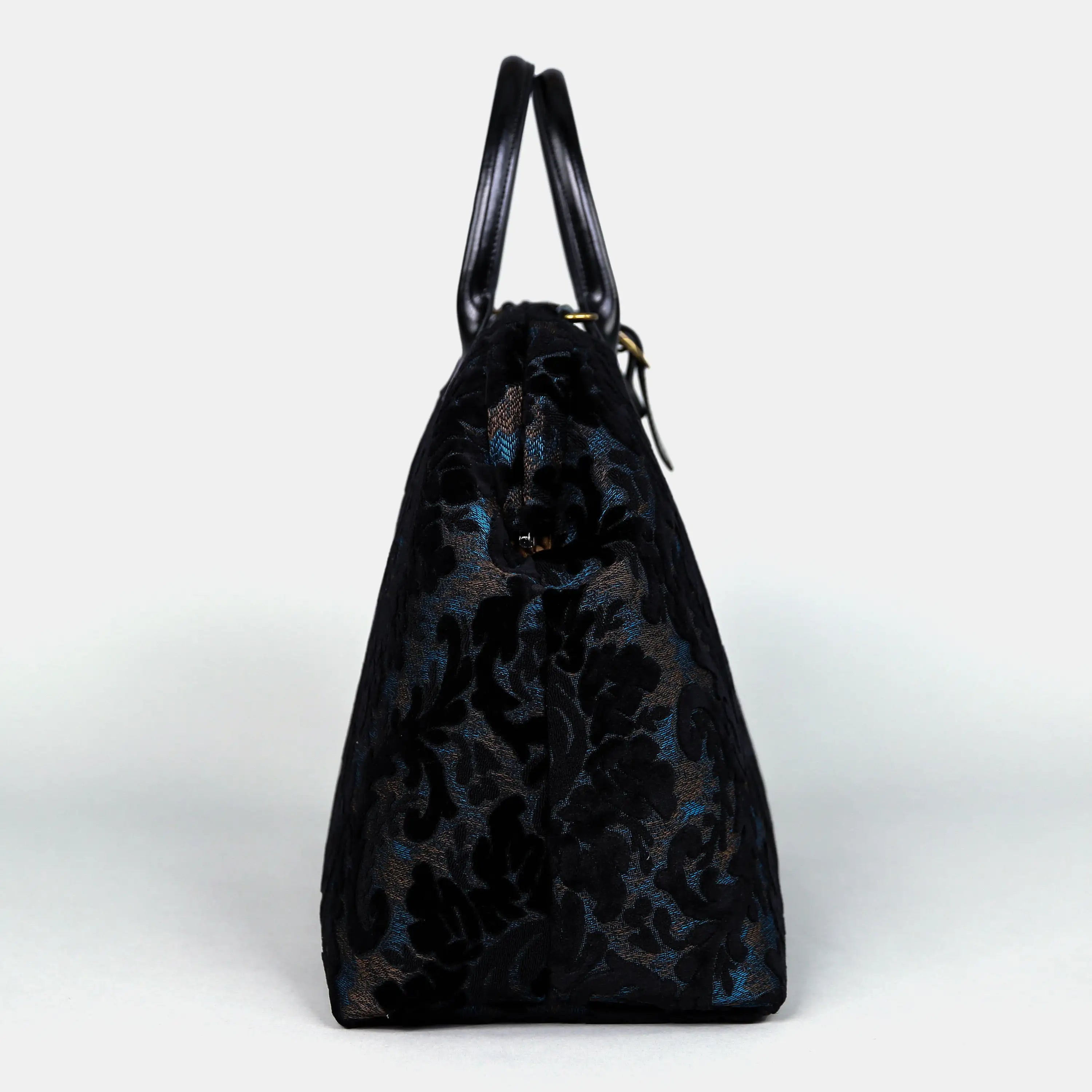 Burnout Velvet Black Mary Poppins Weekender Carpetbag of America side