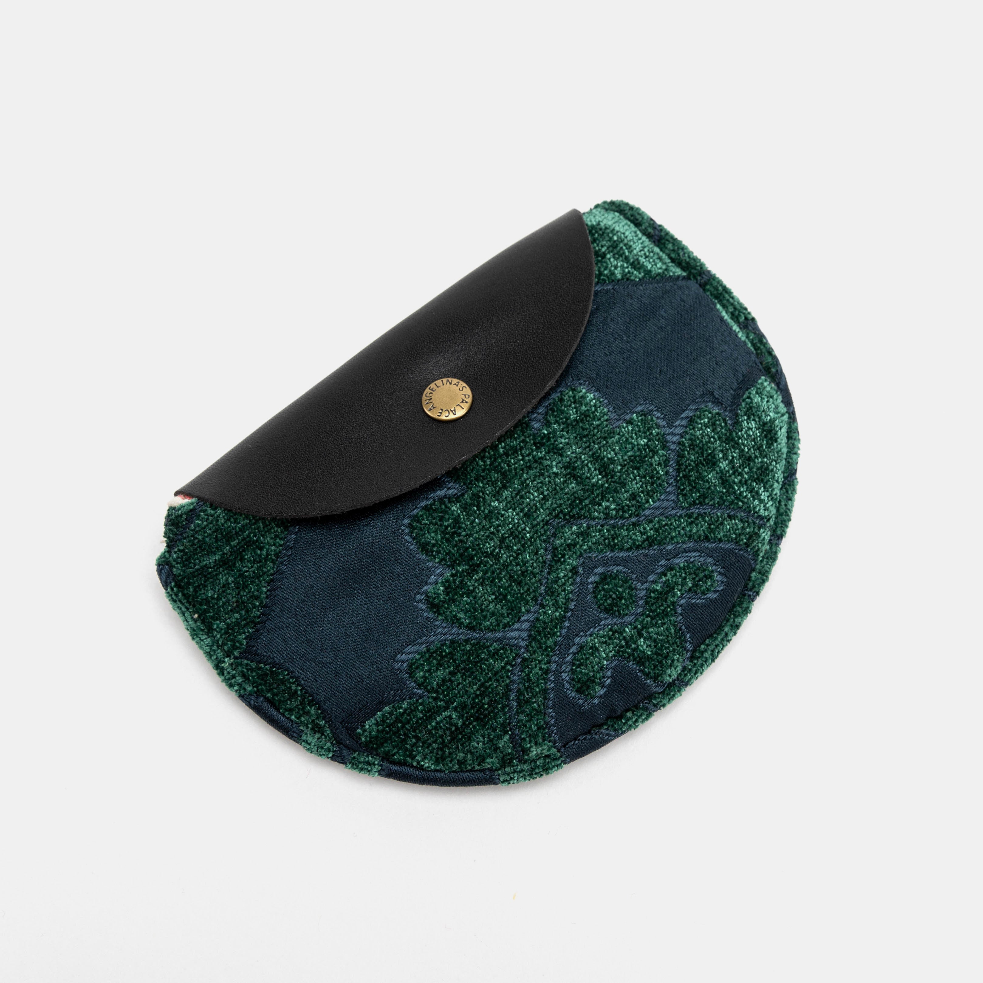 Queen Hunter Green Rosary Bag Carpetbag of America lay flat