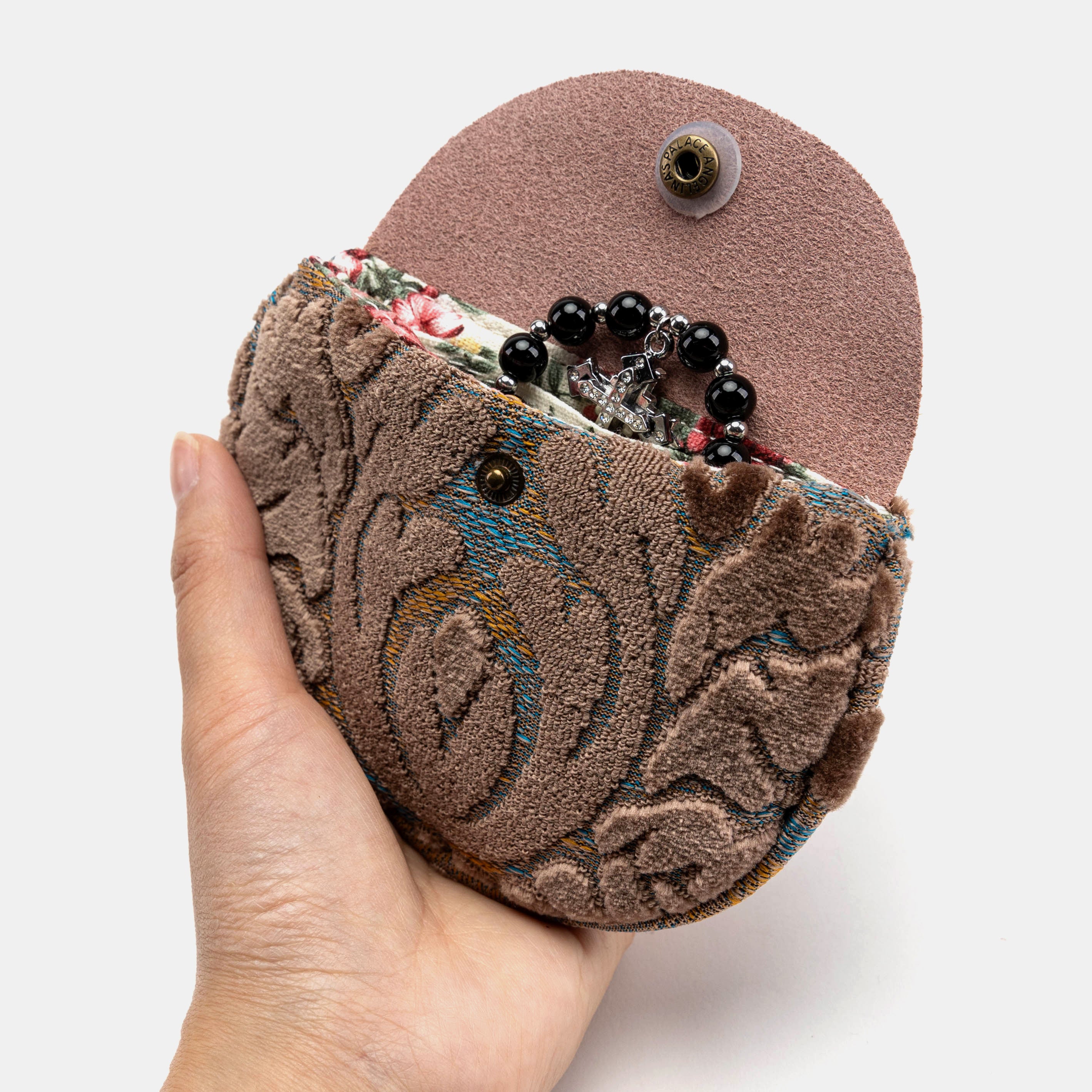 Burnout Velvet Camel Rosary Bag Carpetbag of America opening