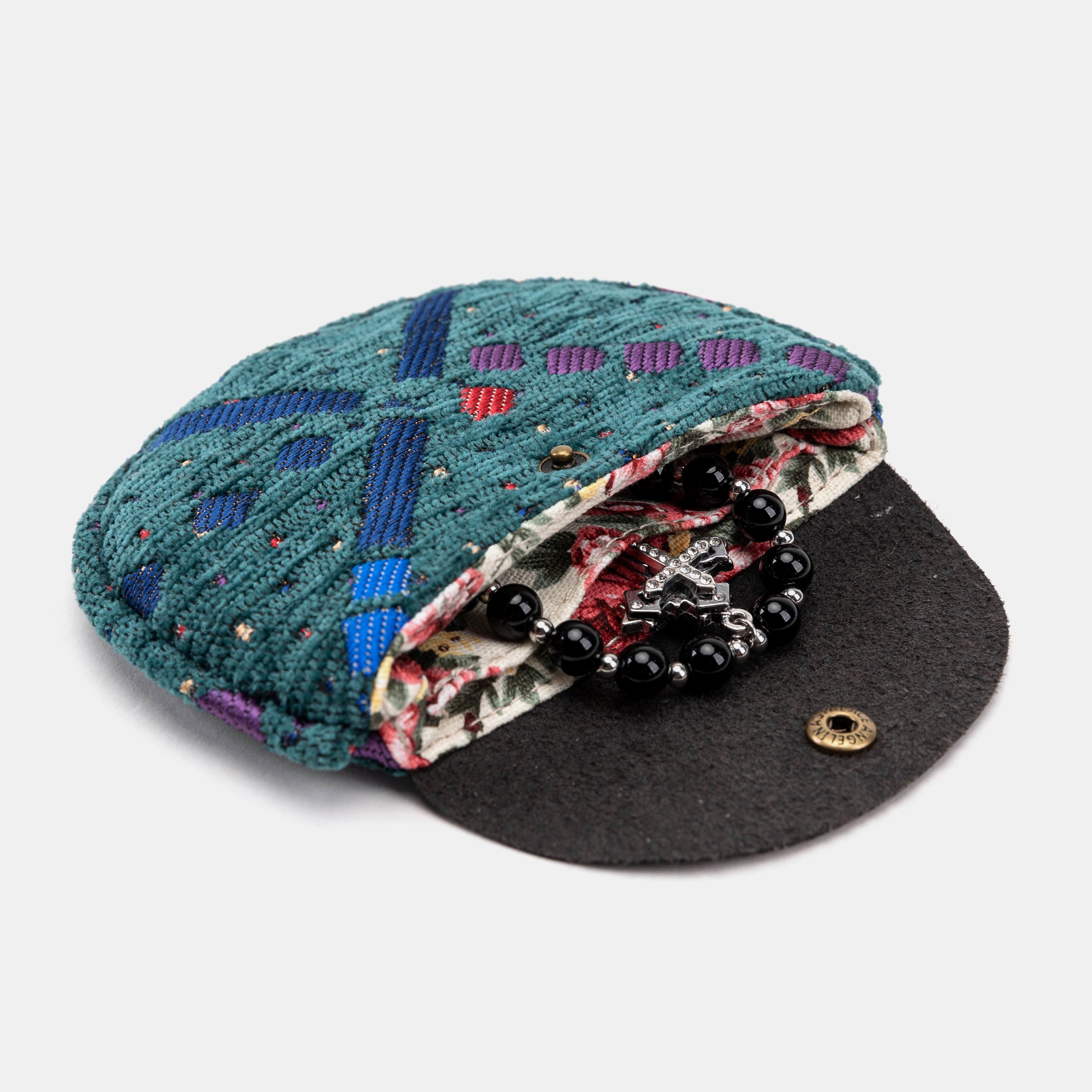 PDX Portland Airport Rosary Bag Carpetbag of America OPEN