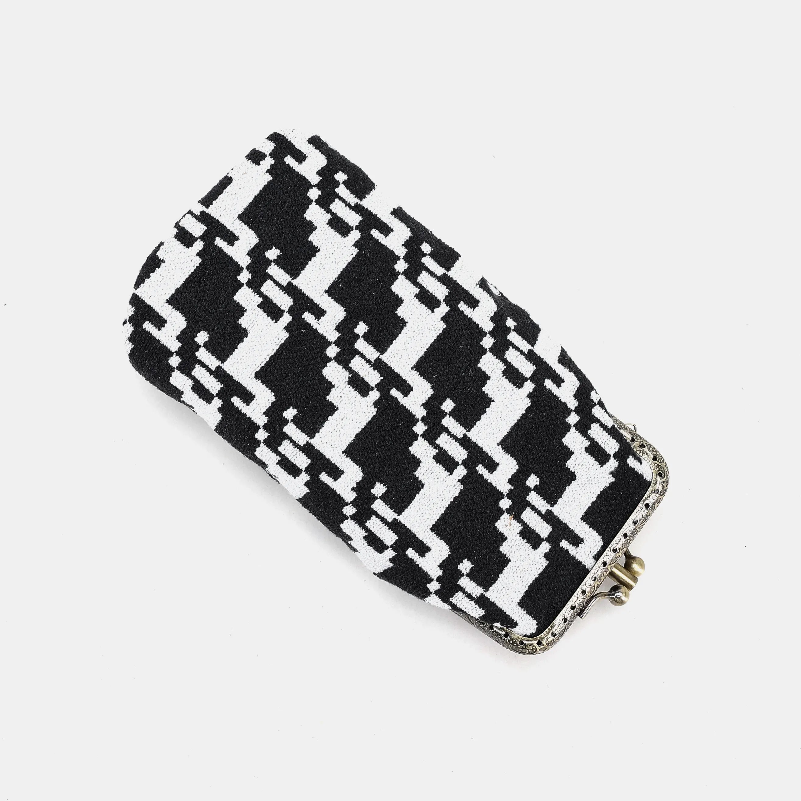 Houndstooth Black Carpet Eyeglasses Case Carpetbag of America main