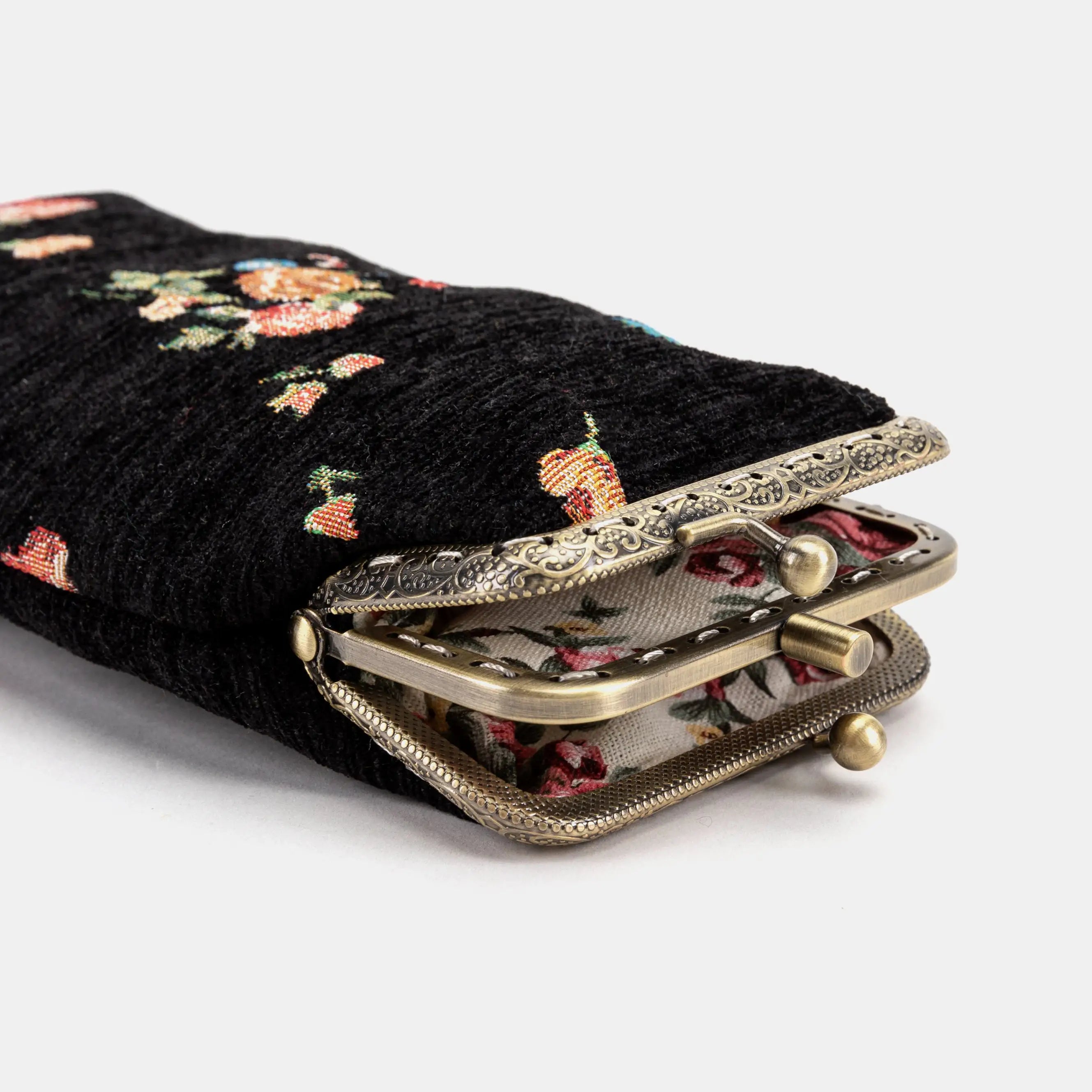 Bouquets Black Carpet Eyeglasses Case
