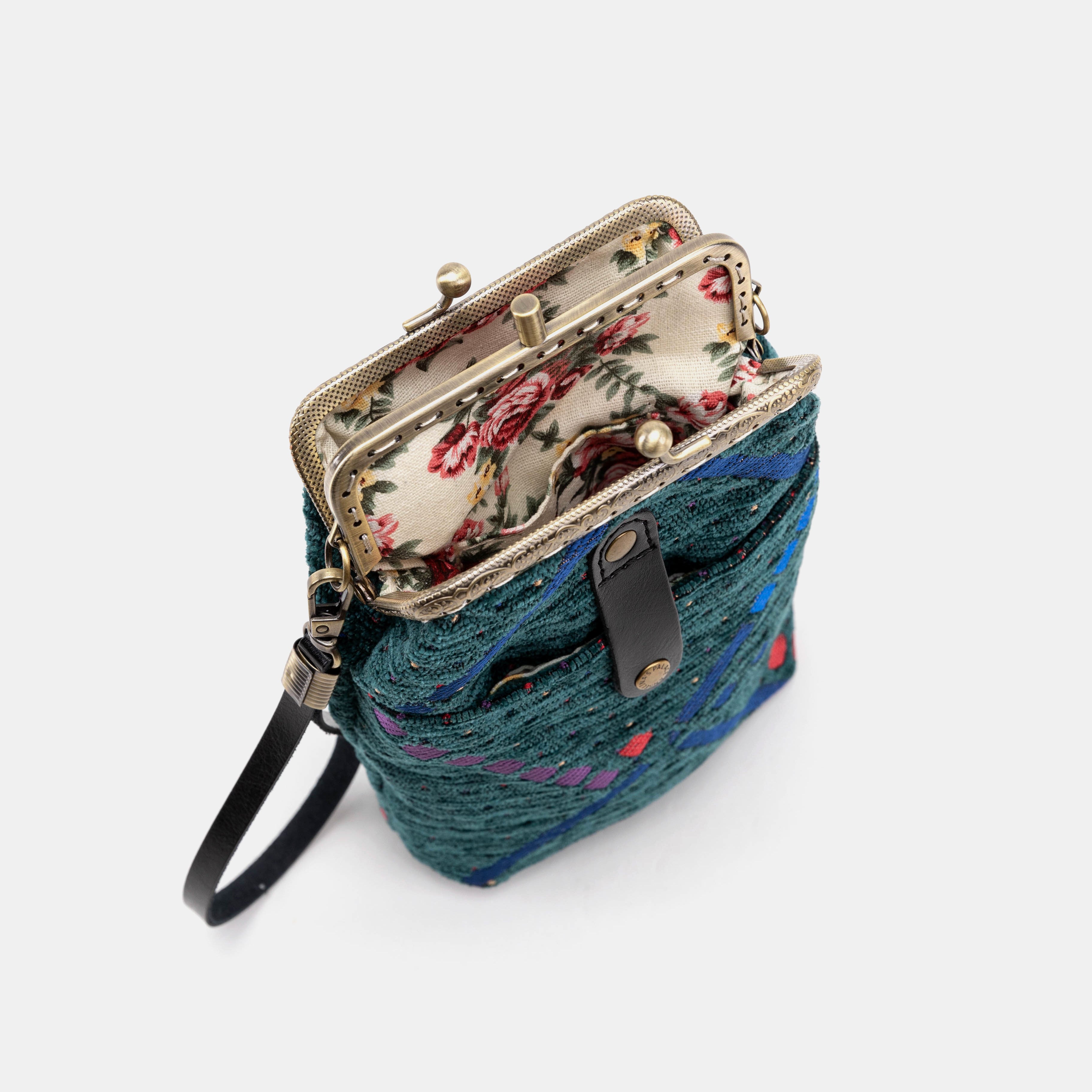 PDX Portland Airport Carpet Phone Case Carpetbag of America INSIDE